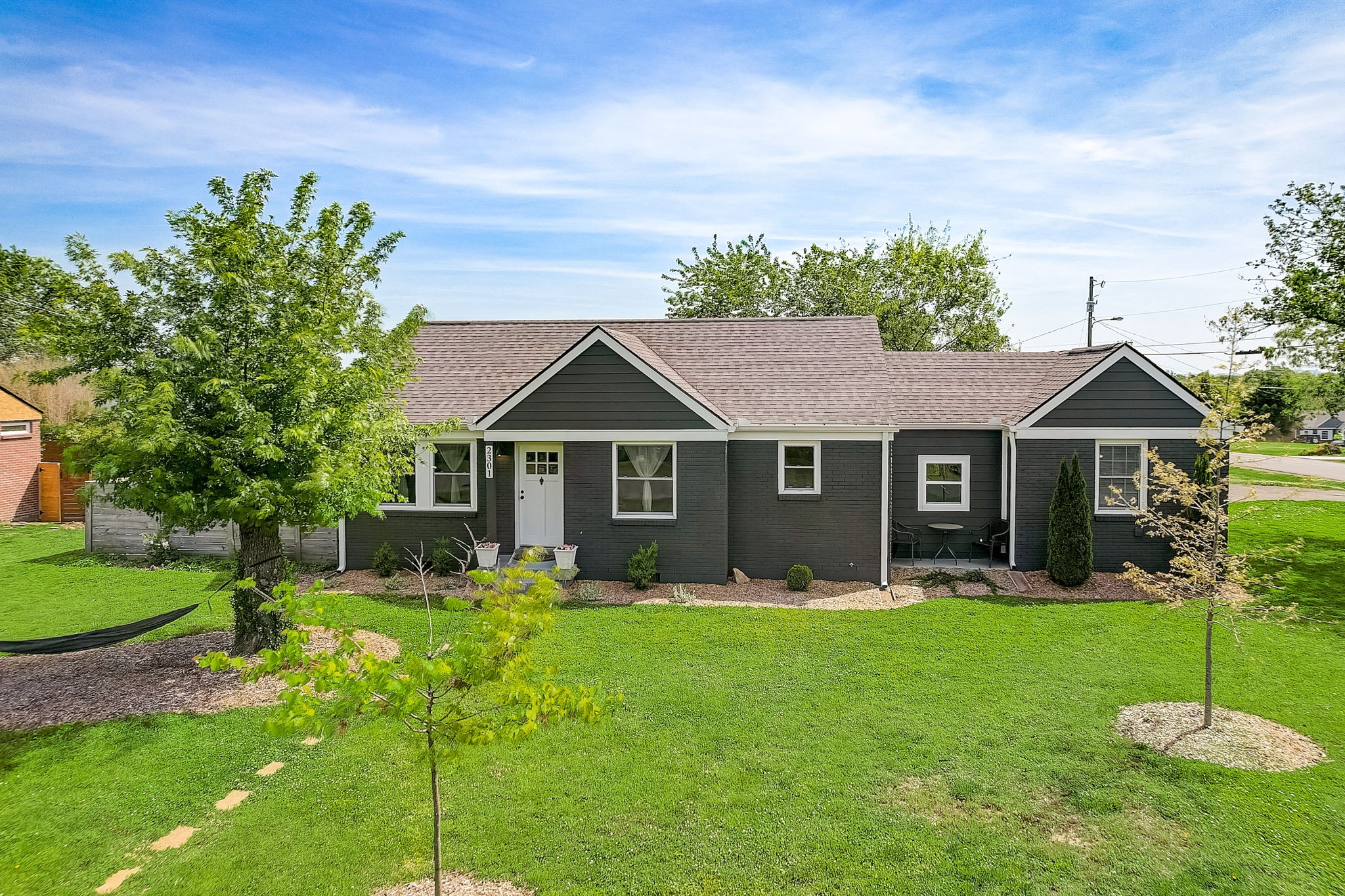 2301 Weona Dr