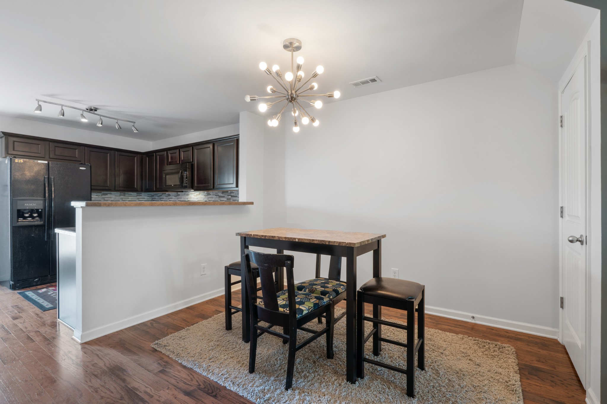 1322 Riverbrook Dr