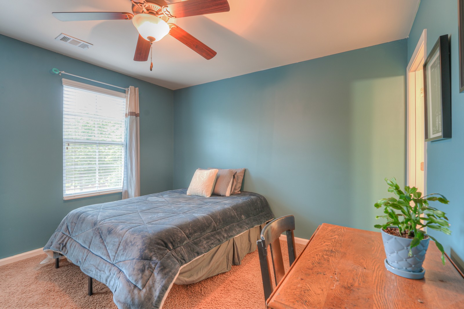 1322 Riverbrook Dr