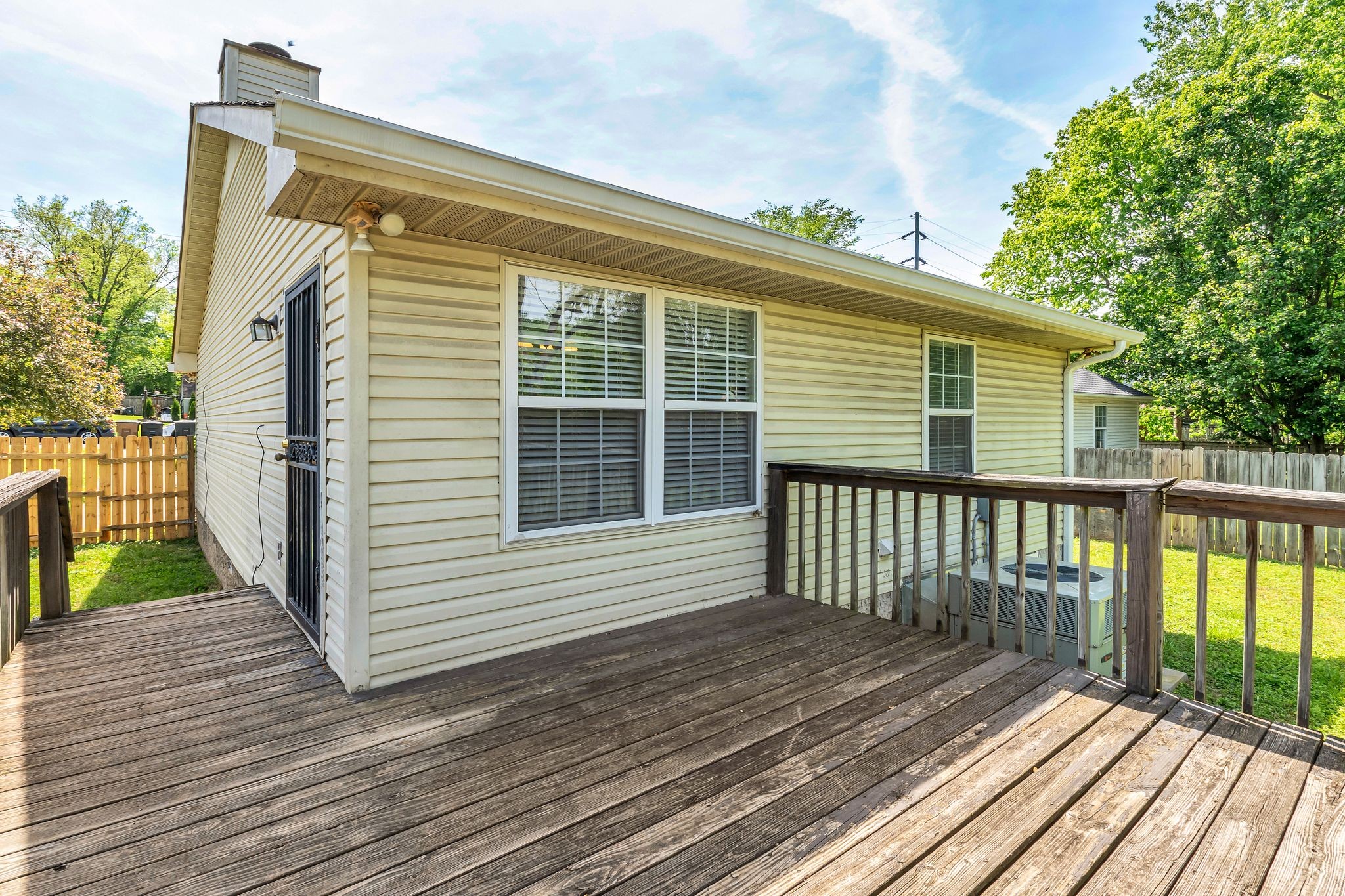 1009 Hunters Meadow Ln