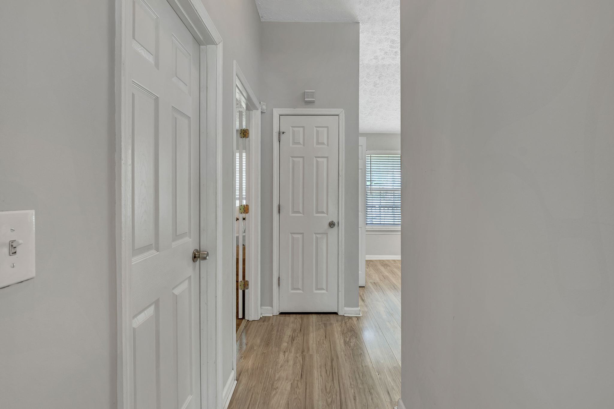 1009 Hunters Meadow Ln
