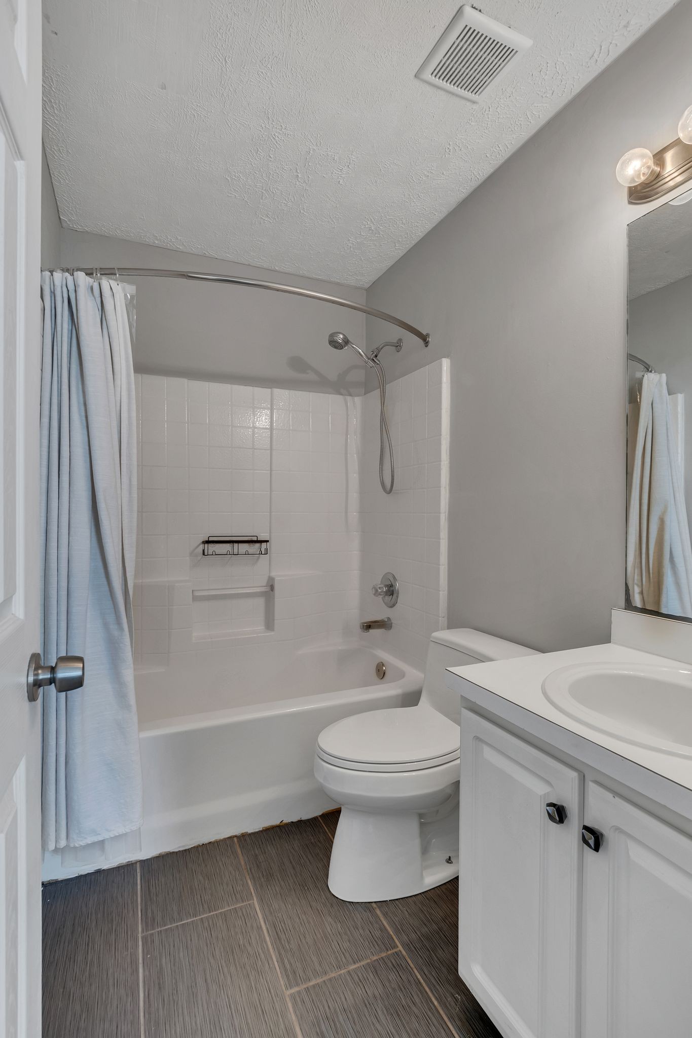 1009 Hunters Meadow Ln