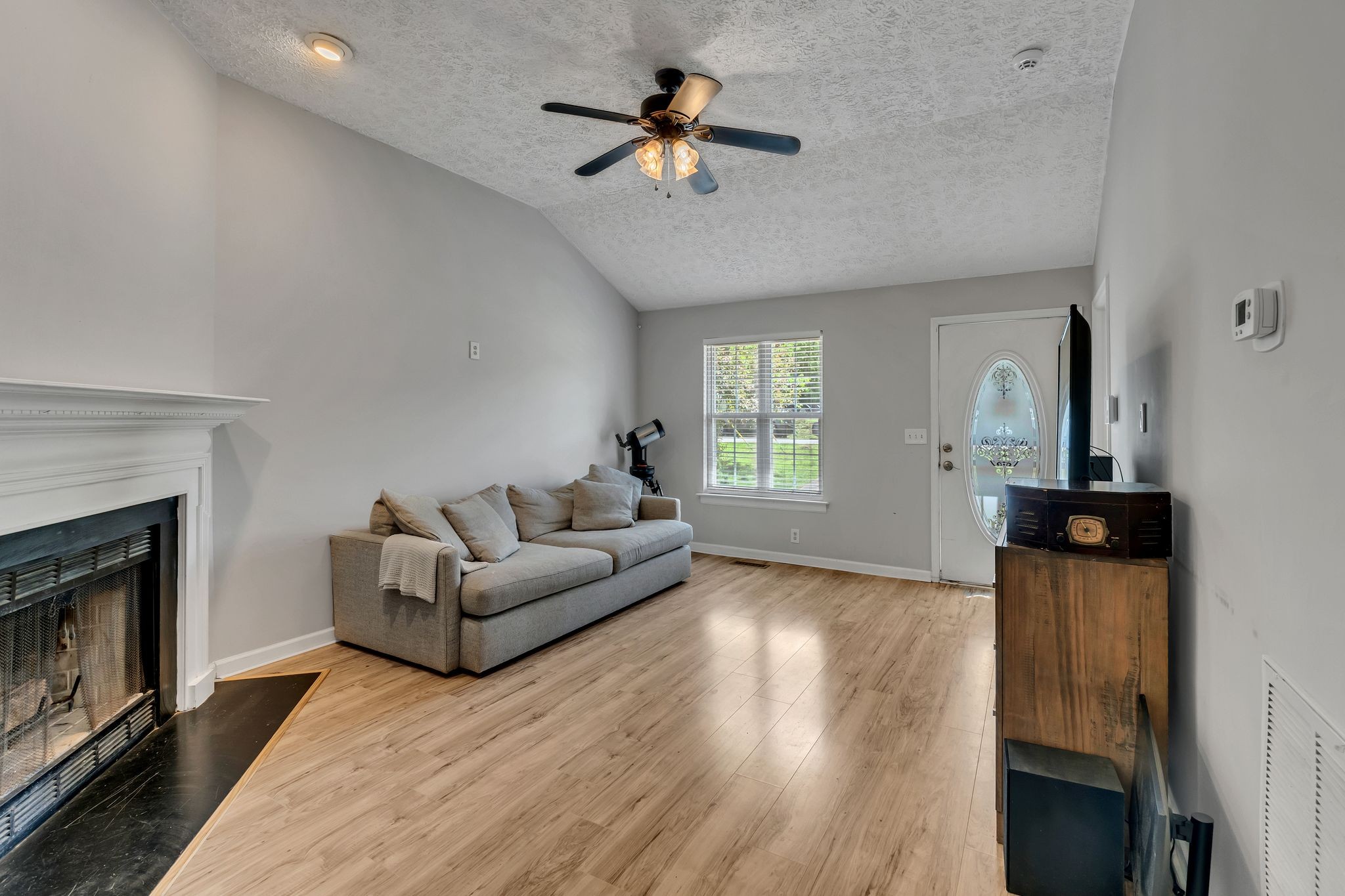 1009 Hunters Meadow Ln