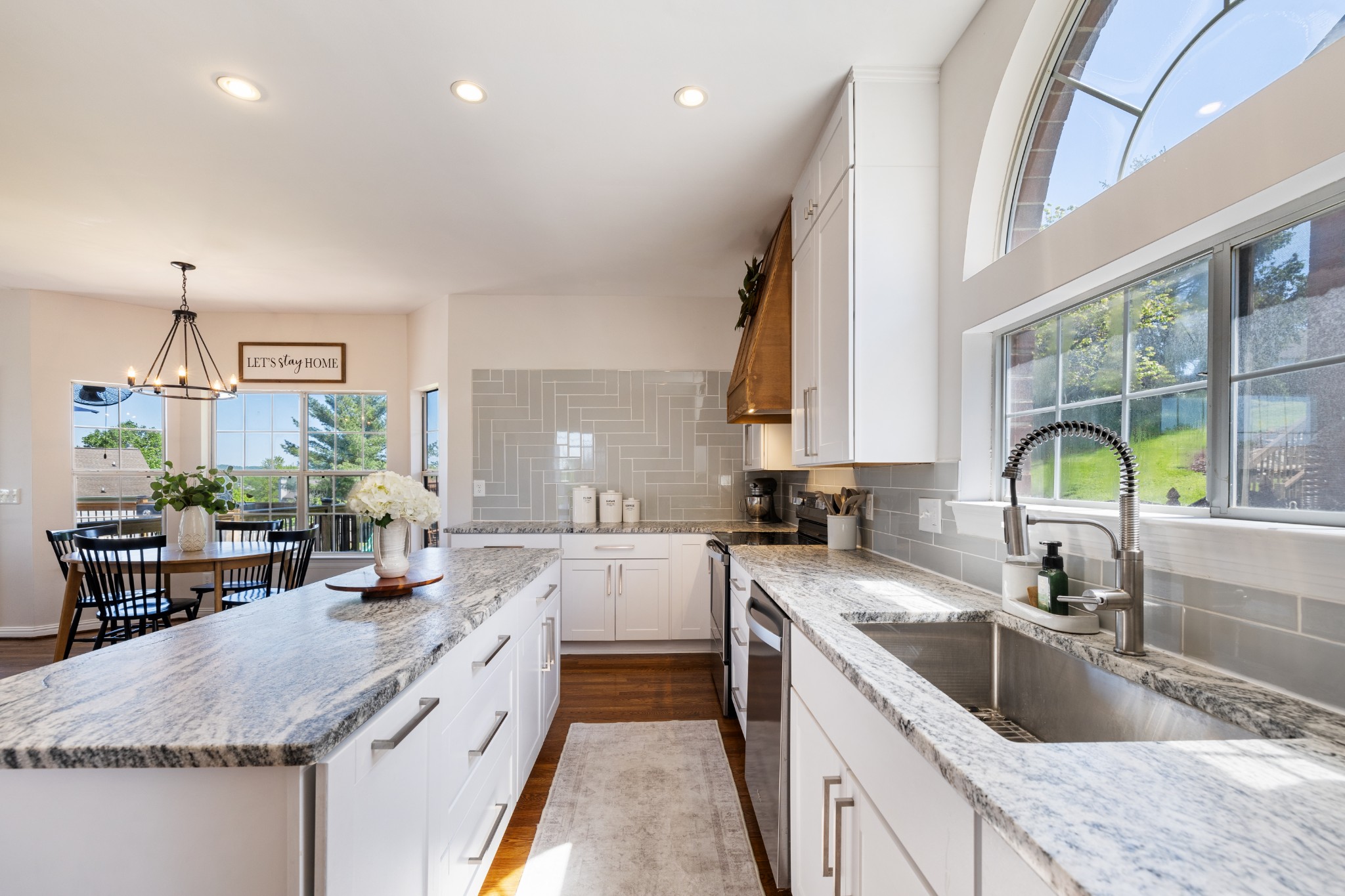 3082 Liberty Hills Dr