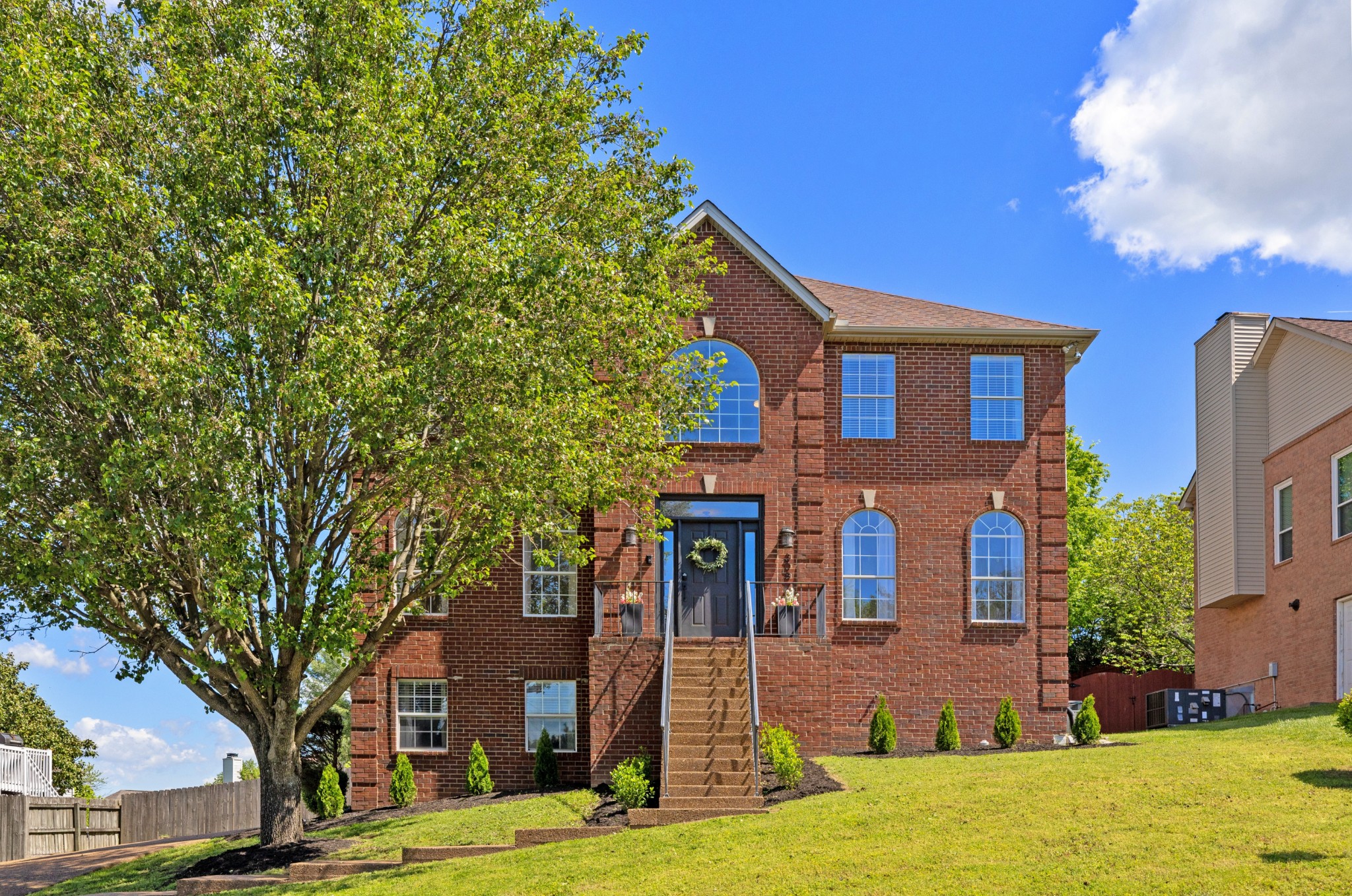 3082 Liberty Hills Dr