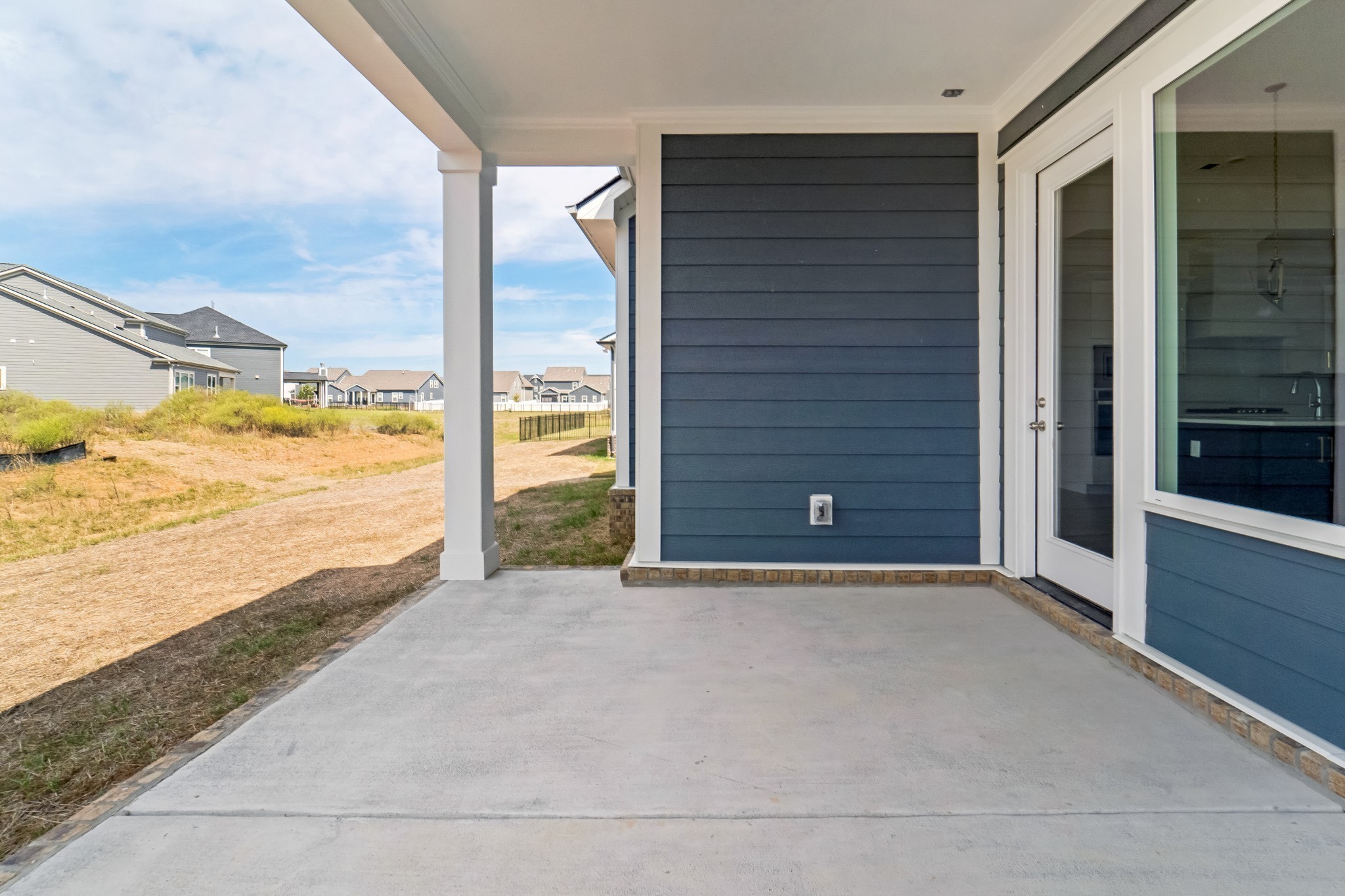 5443 Bridgemore