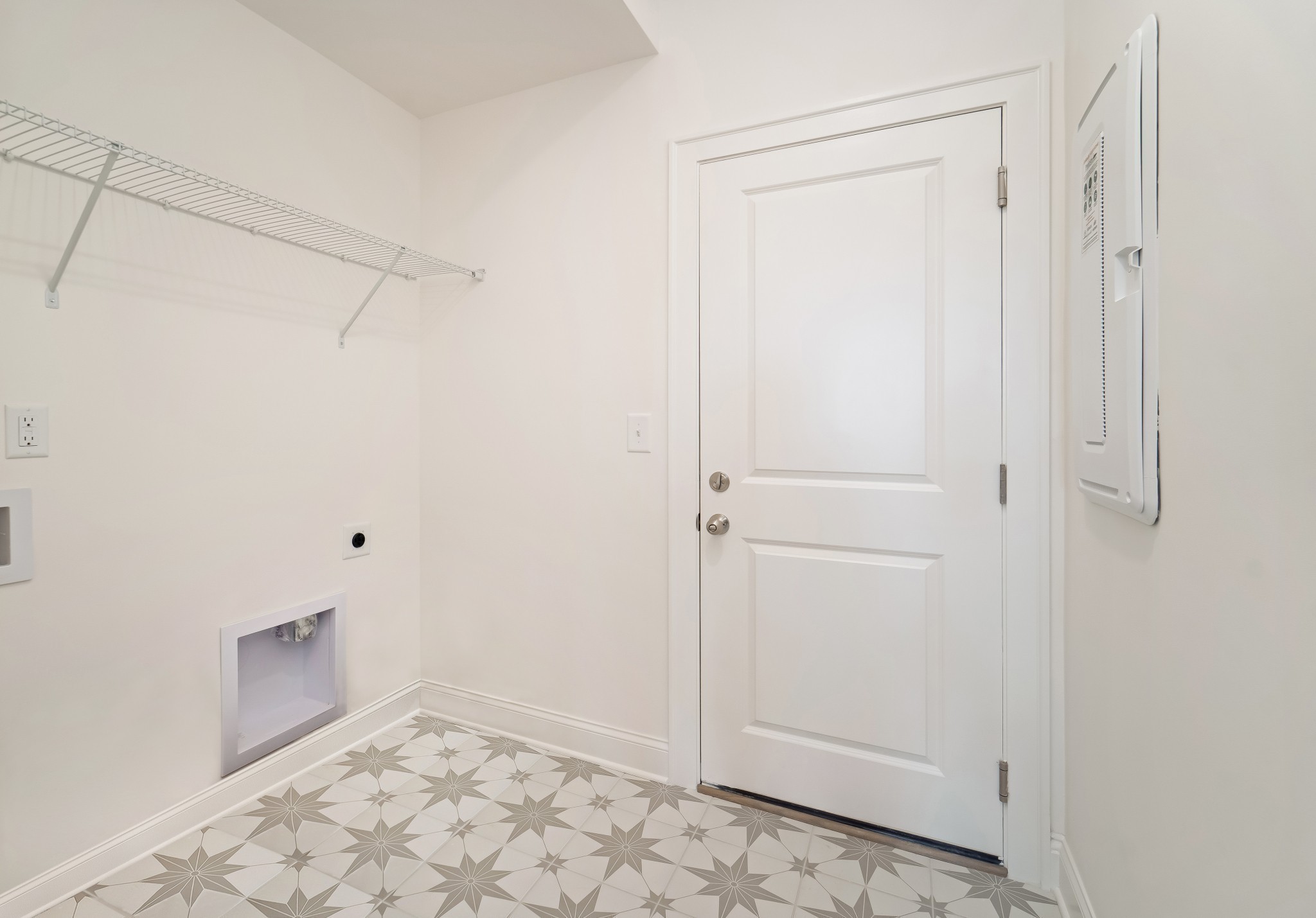 5443 Bridgemore