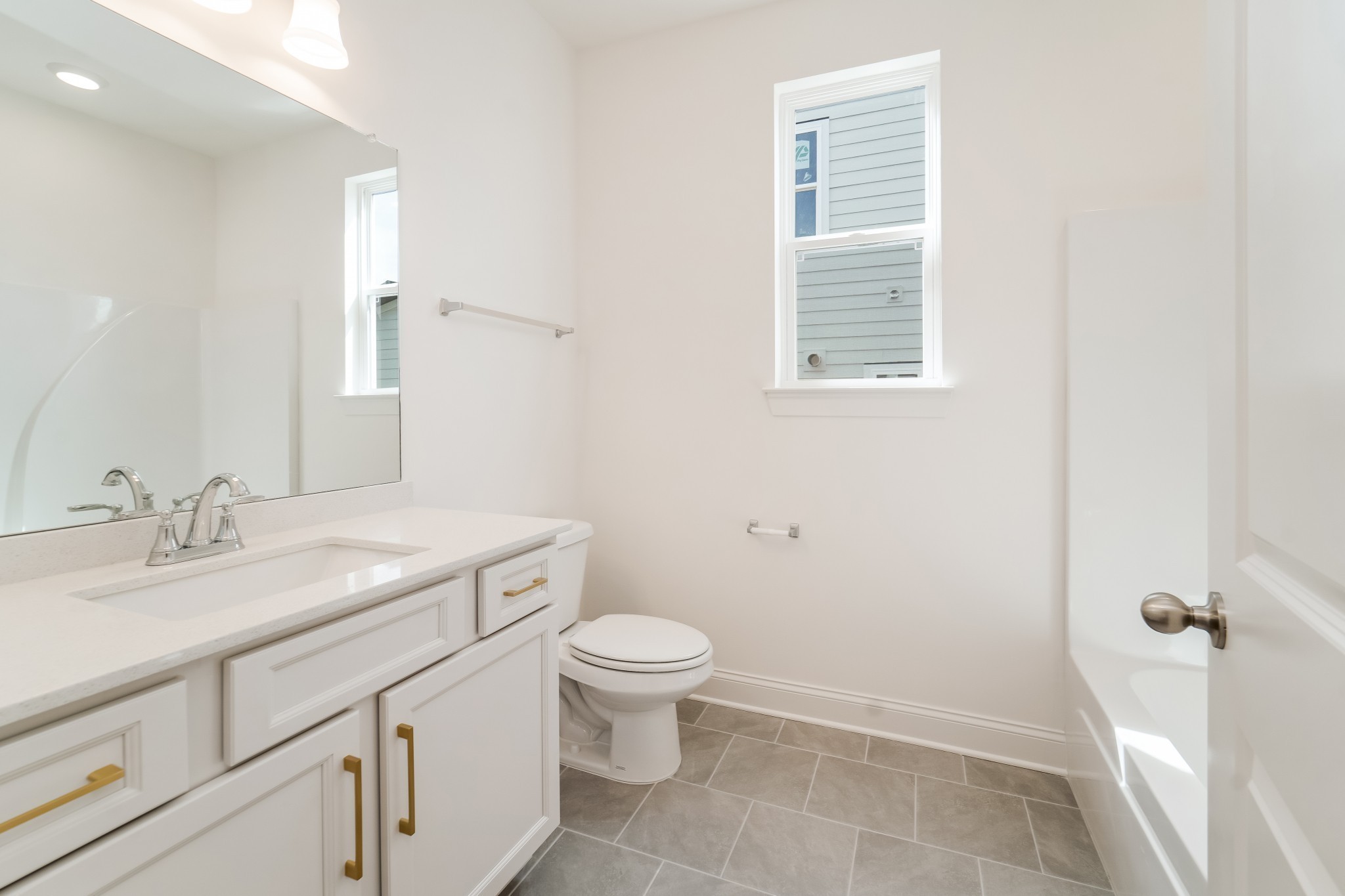 5443 Bridgemore