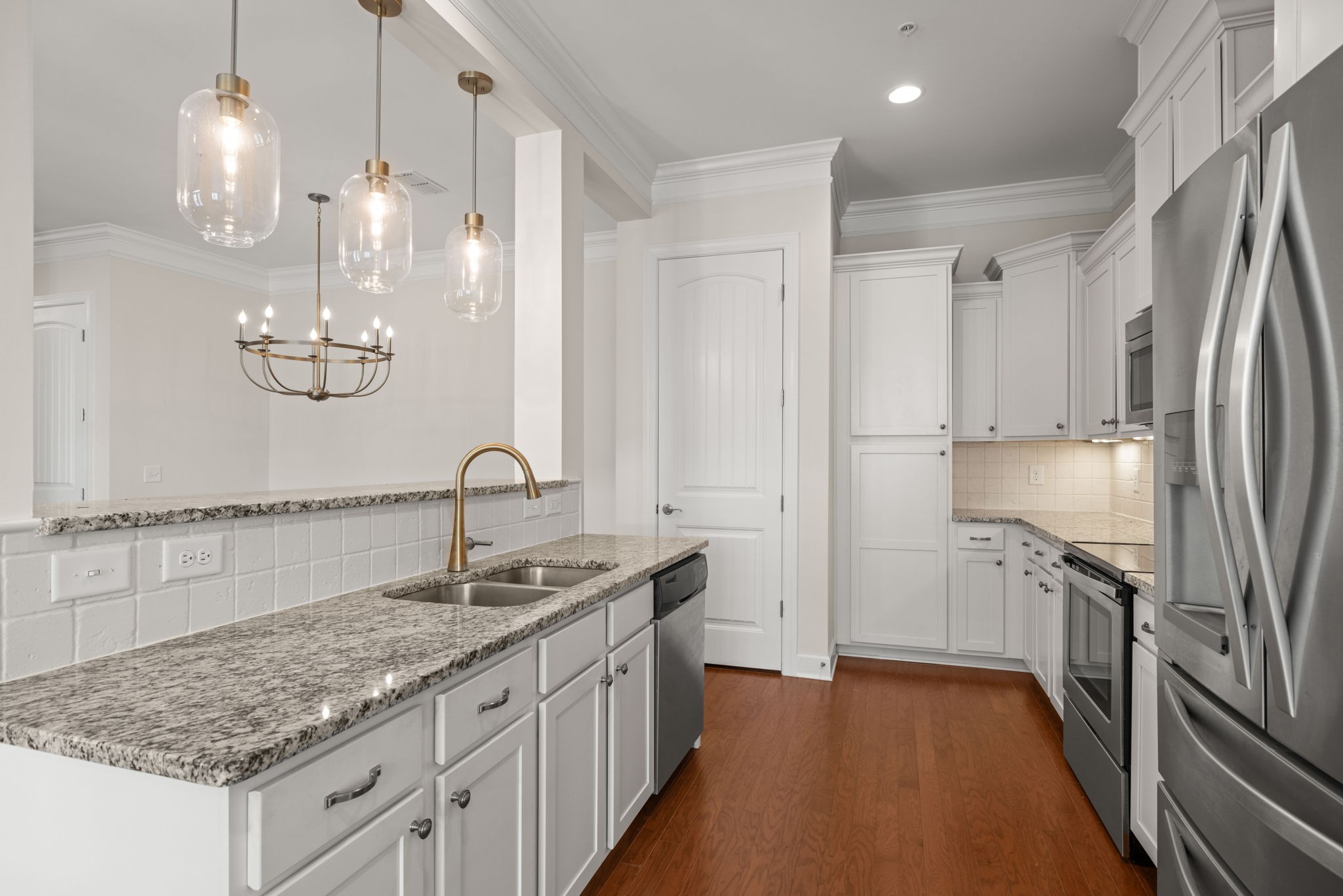 106 Front St Unit: 12