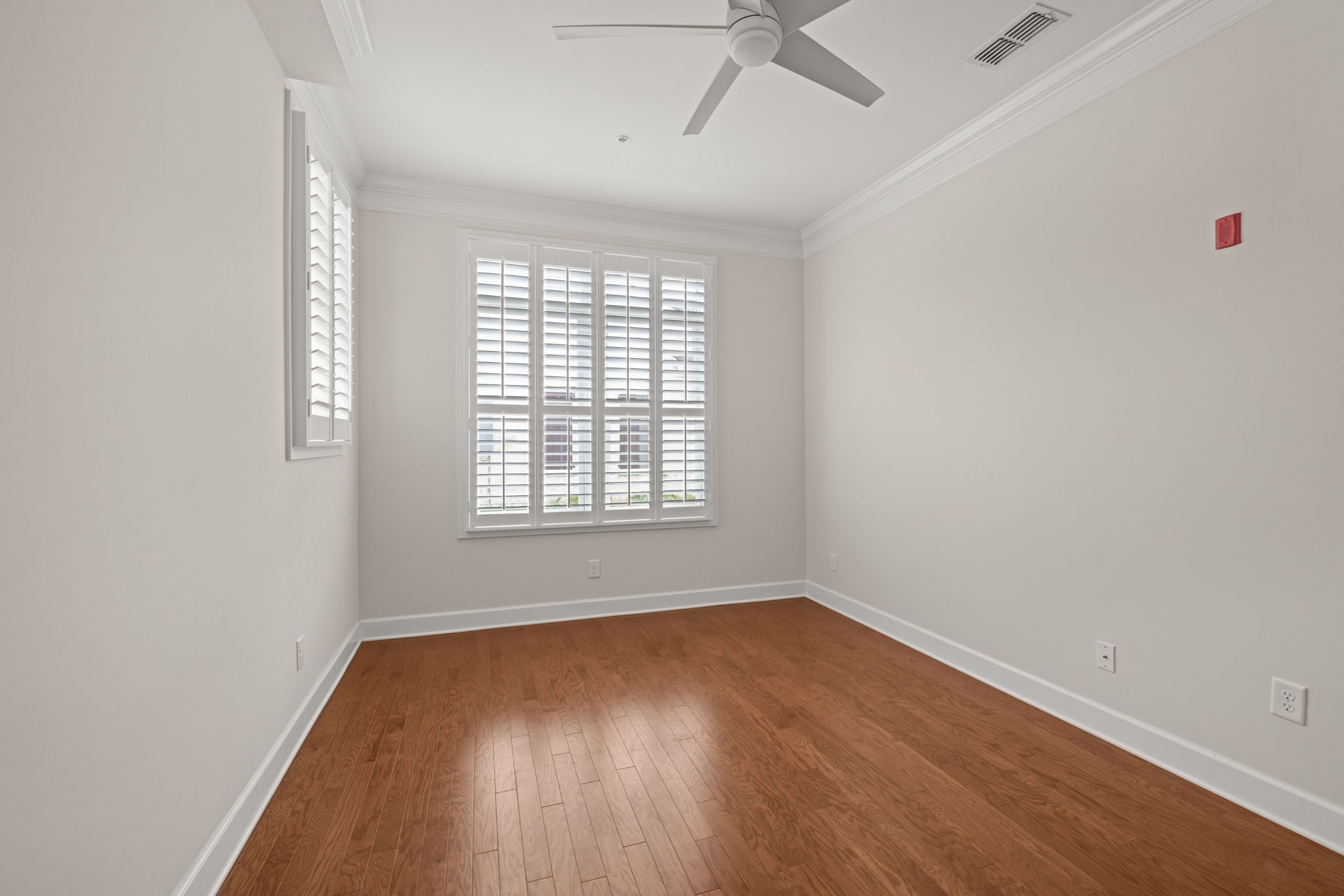 106 Front St Unit: 12