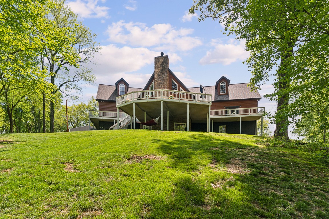 1885 Evergreen Rd