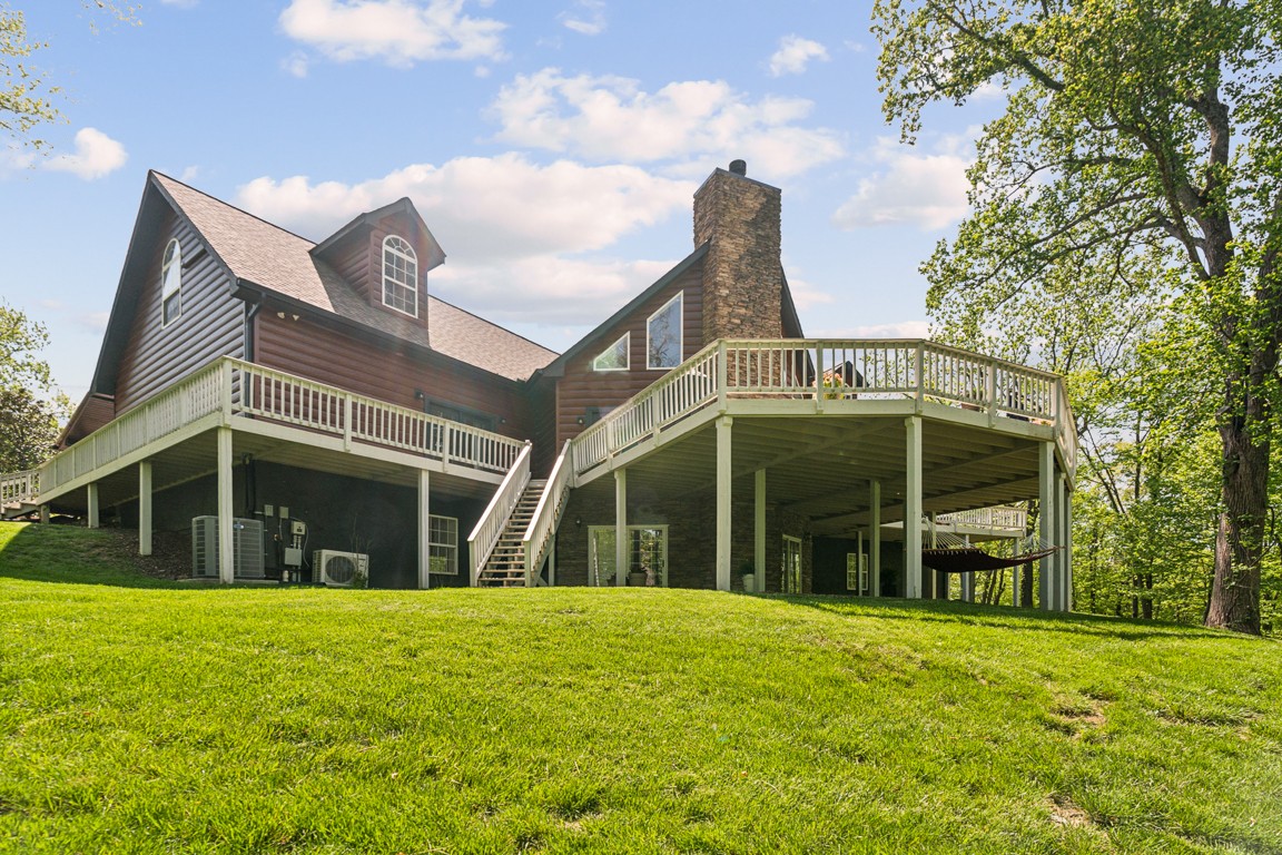 1885 Evergreen Rd