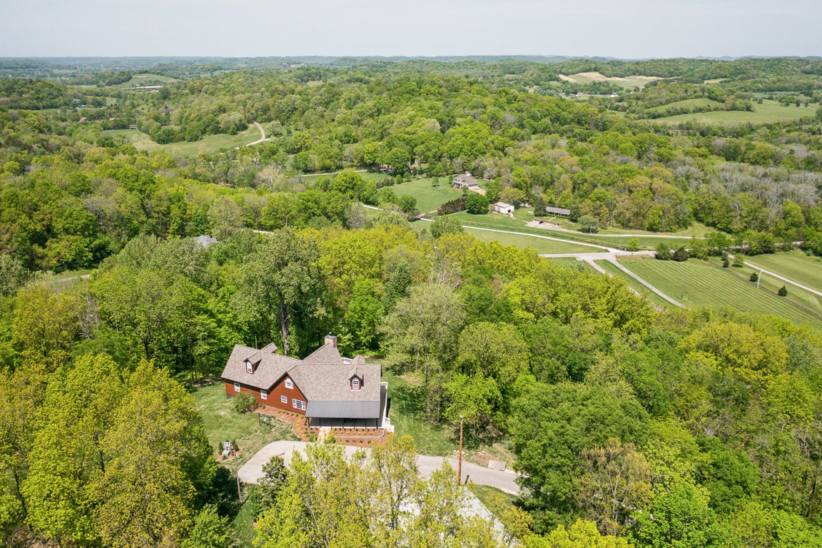 1885 Evergreen Rd