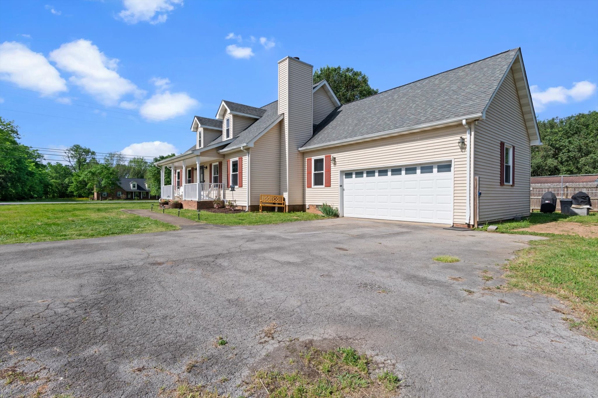 3811 Cider Dr