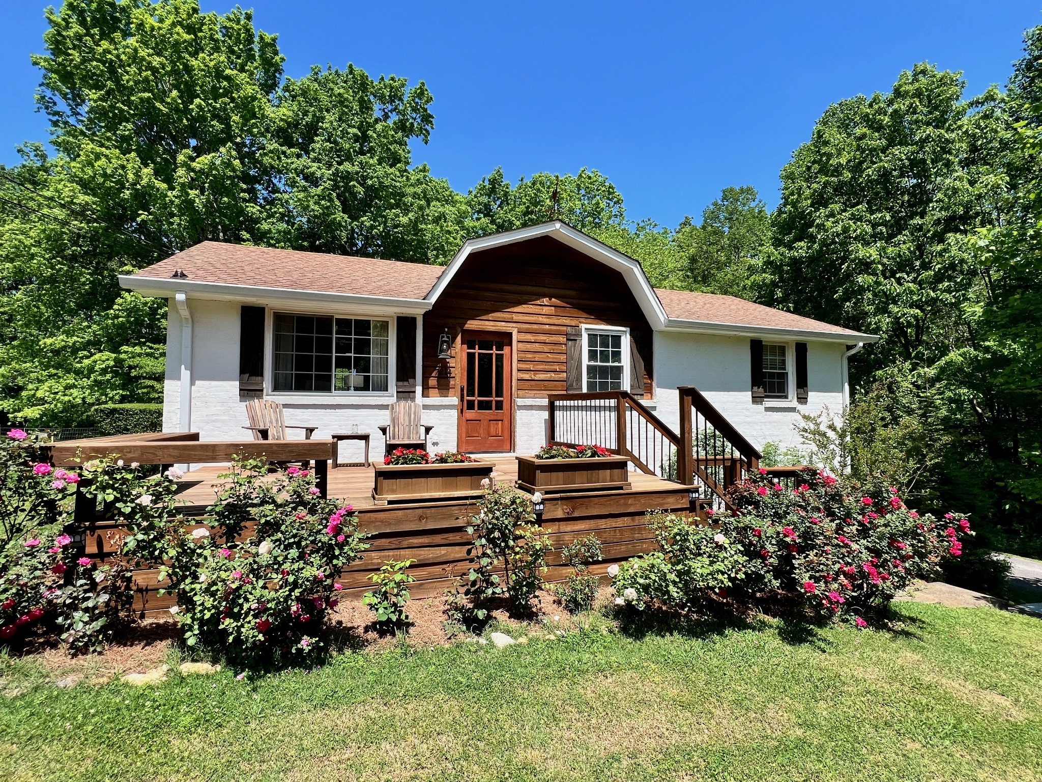 7214 Timberlane Dr