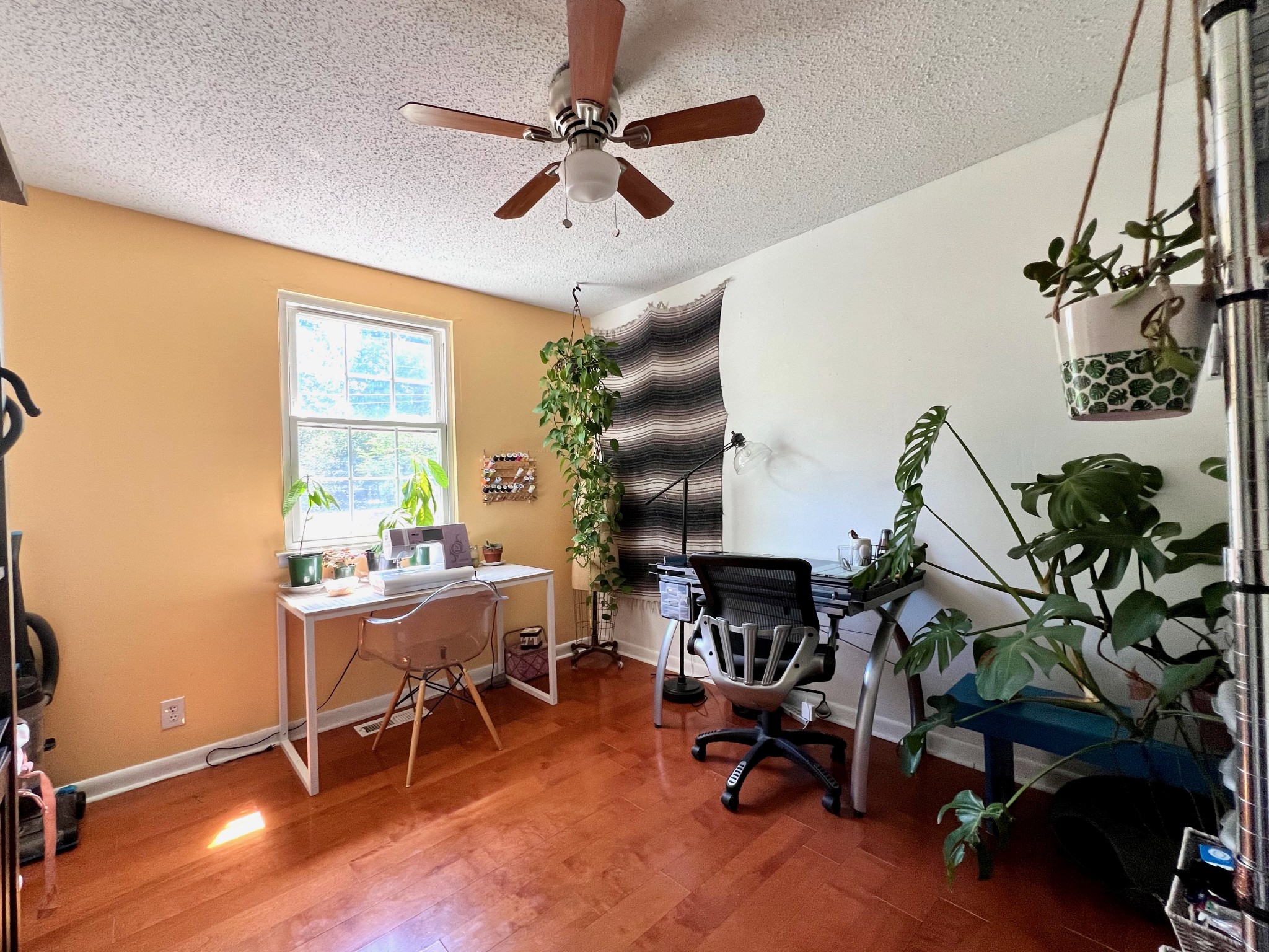 7214 Timberlane Dr
