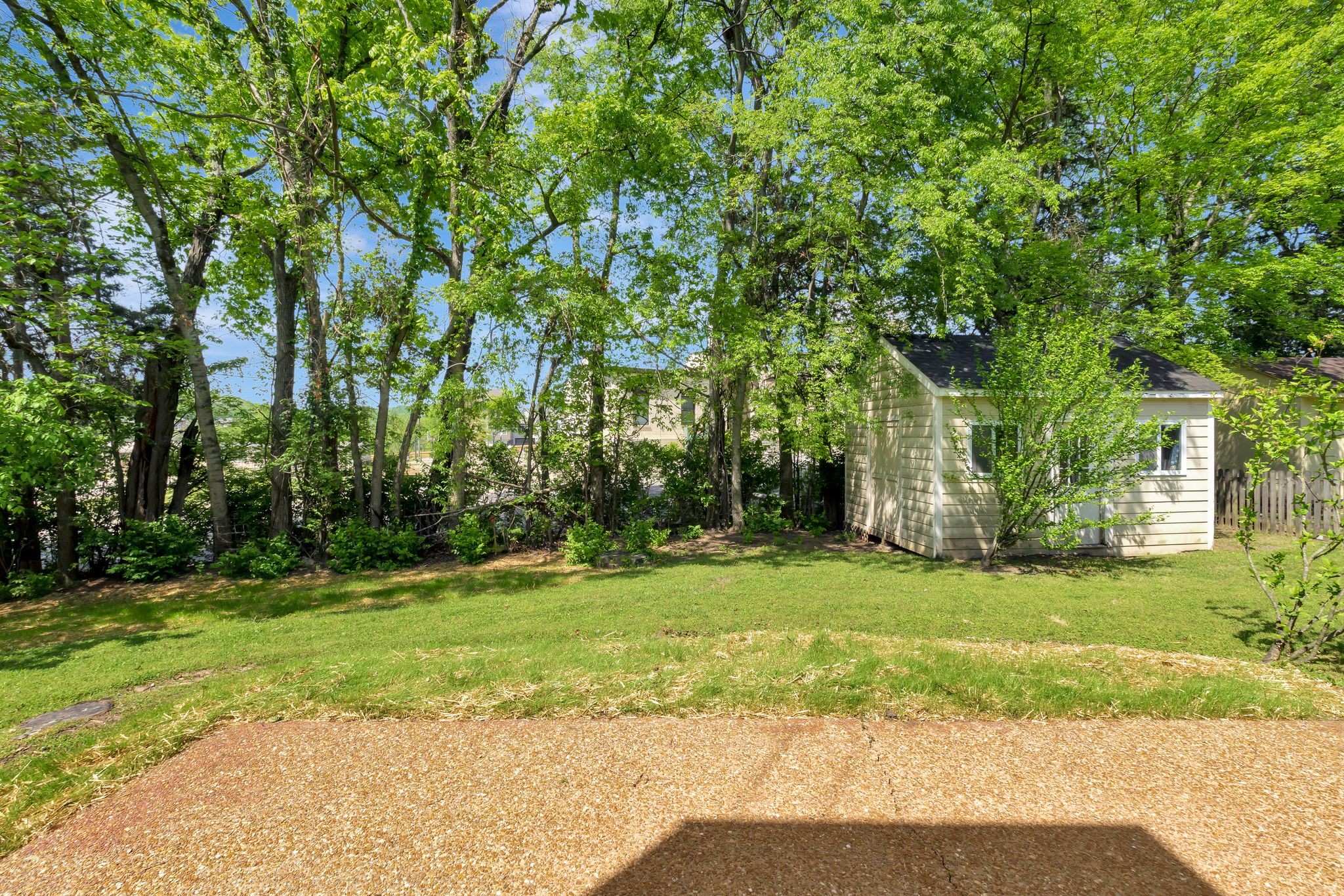 821 Cedar Crest Dr