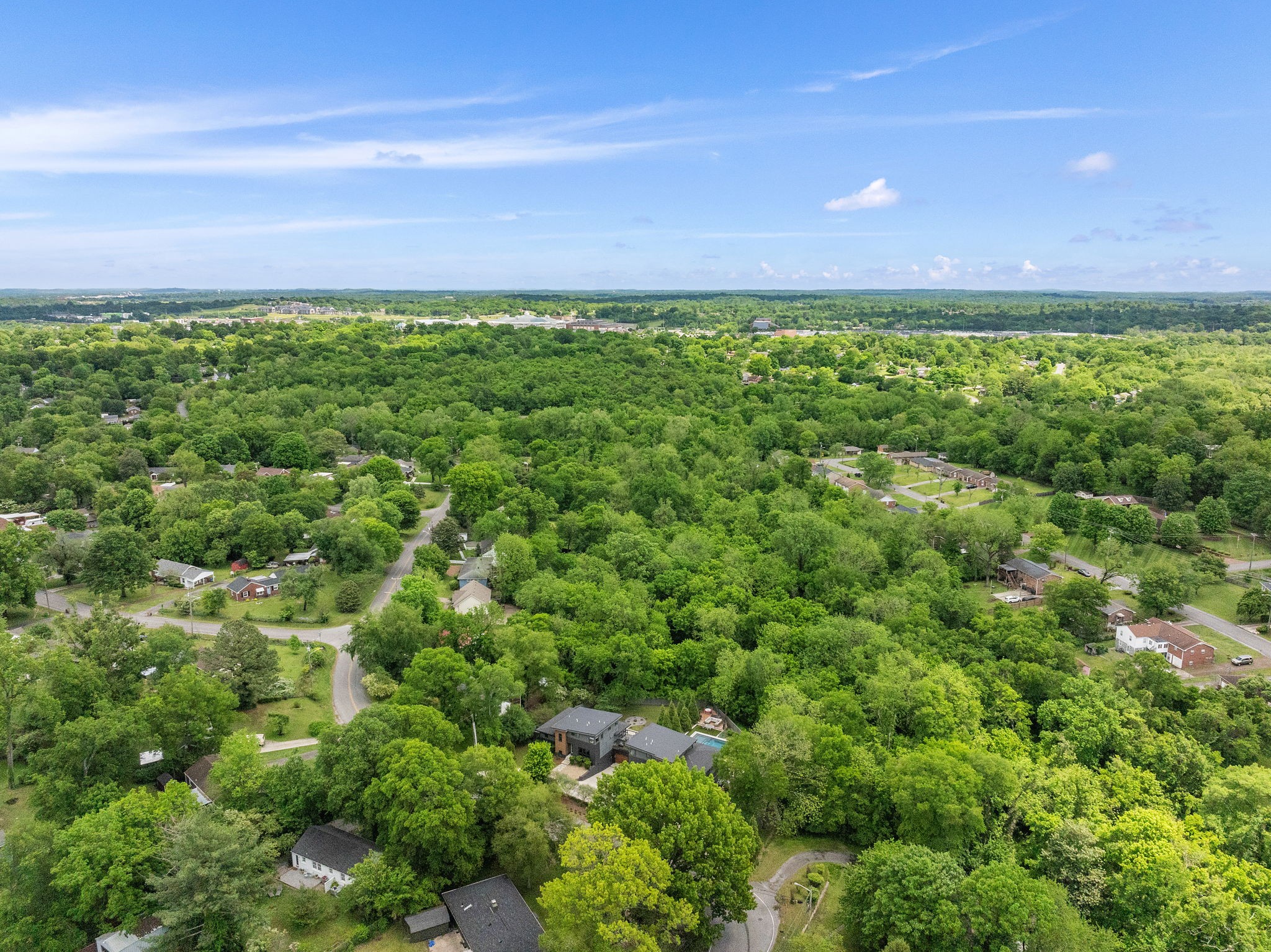 2103 Fernwood Dr