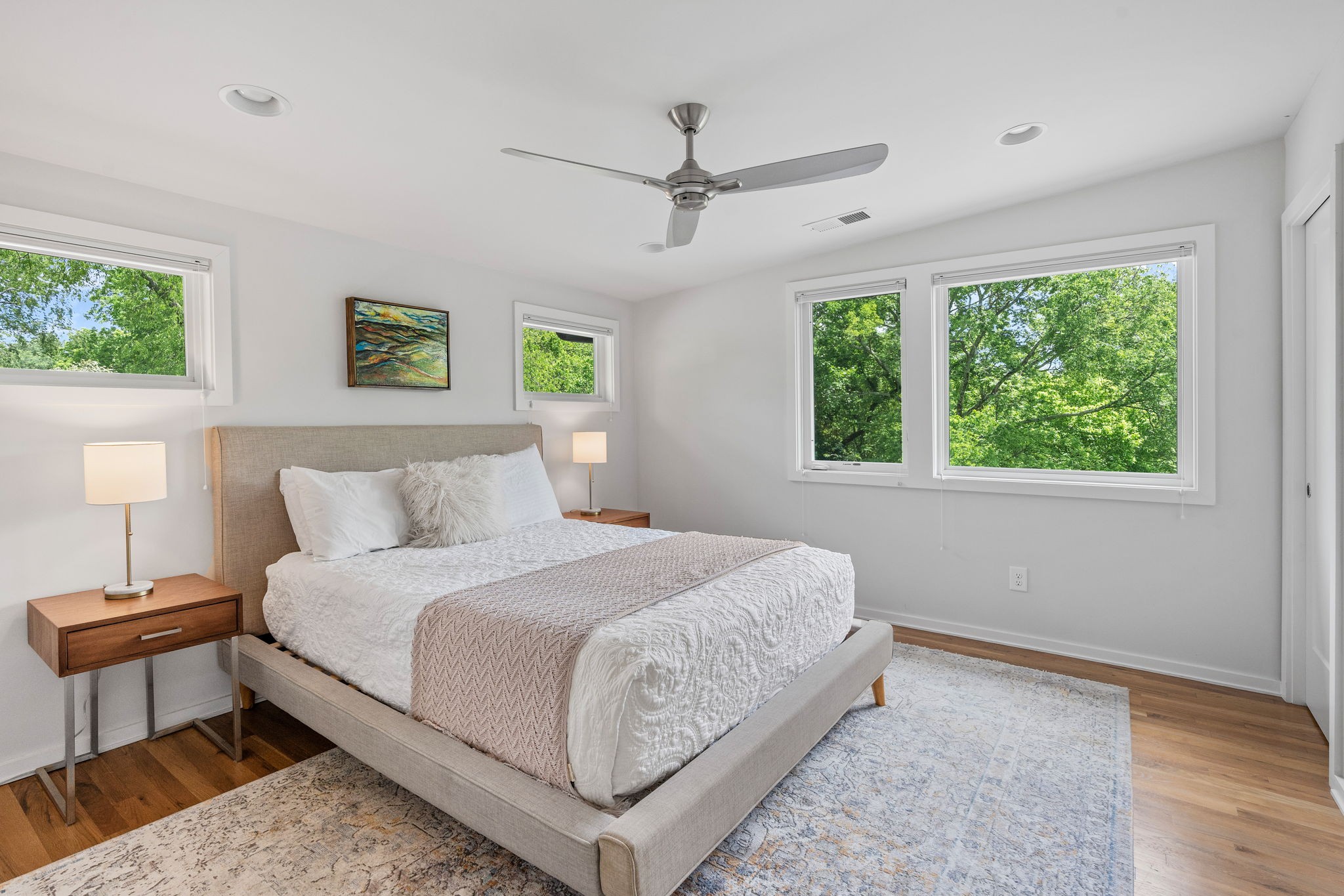 2103 Fernwood Dr
