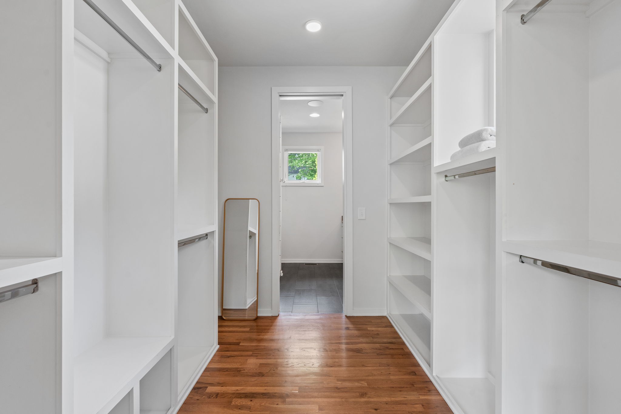 2103 Fernwood Dr