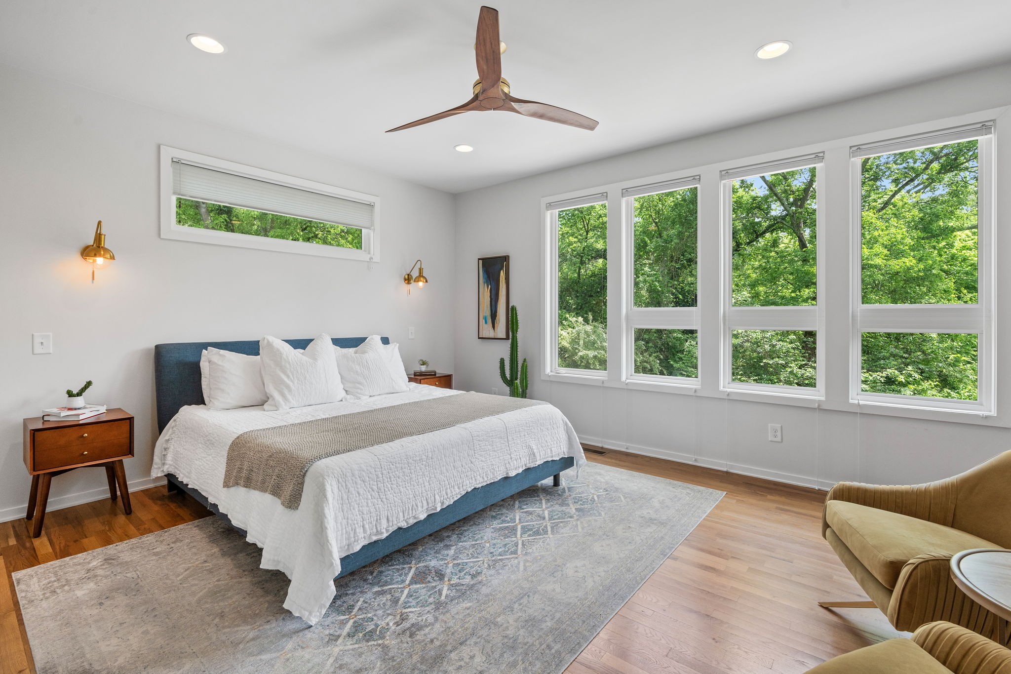 2103 Fernwood Dr