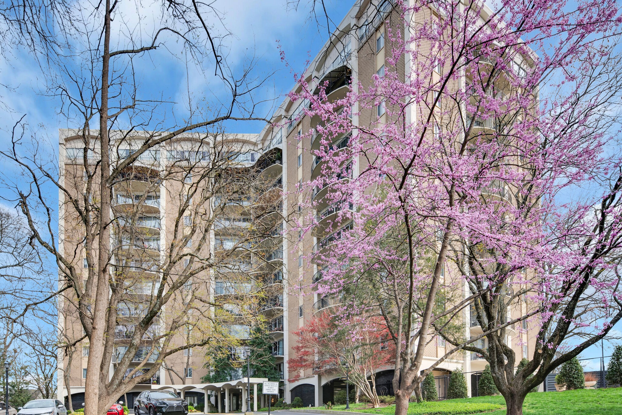 4215 Harding Pike Unit: 510