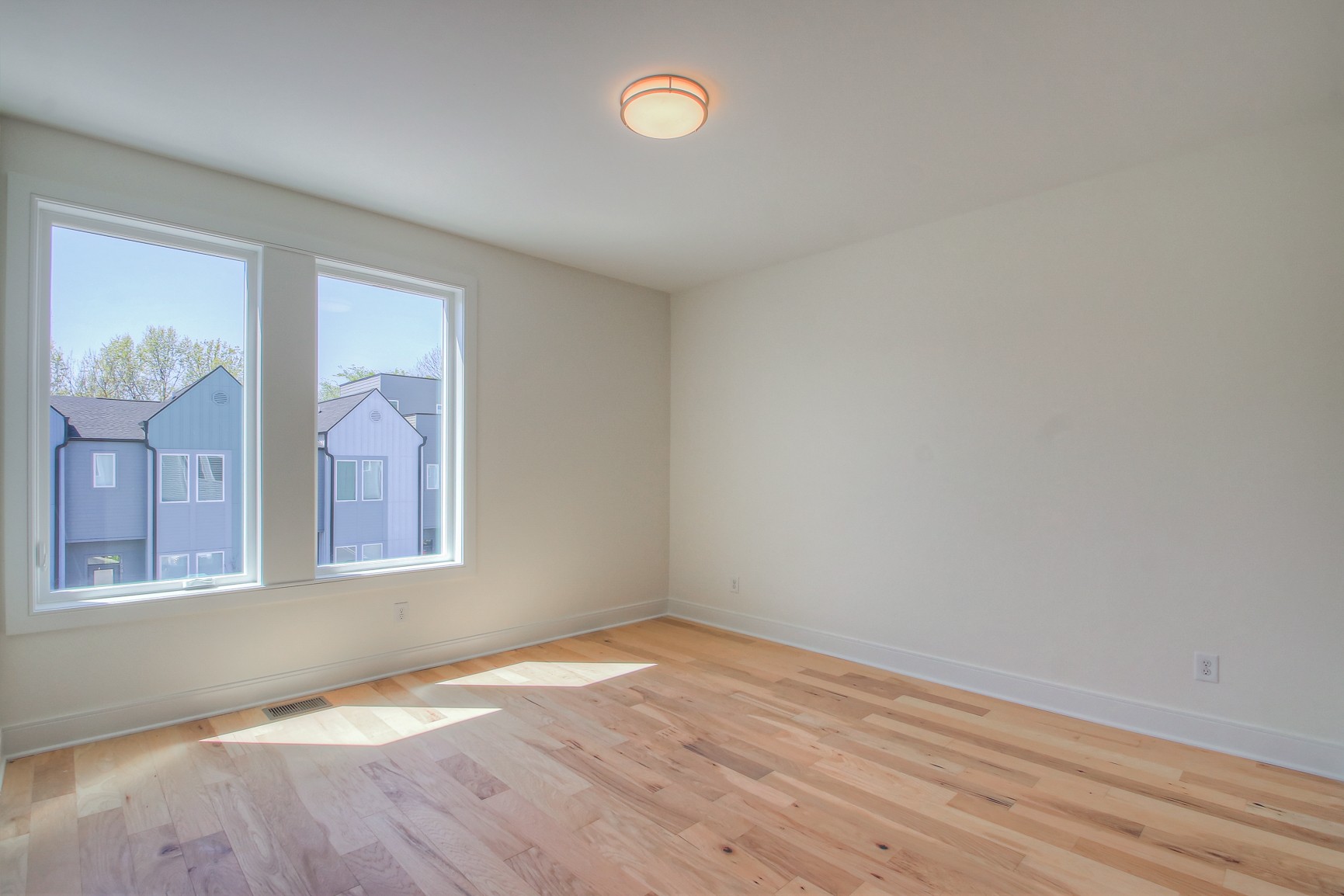 1540 Yarra St