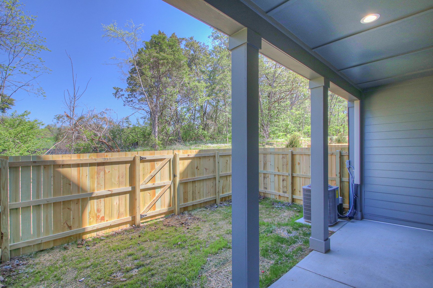 1540 Yarra St