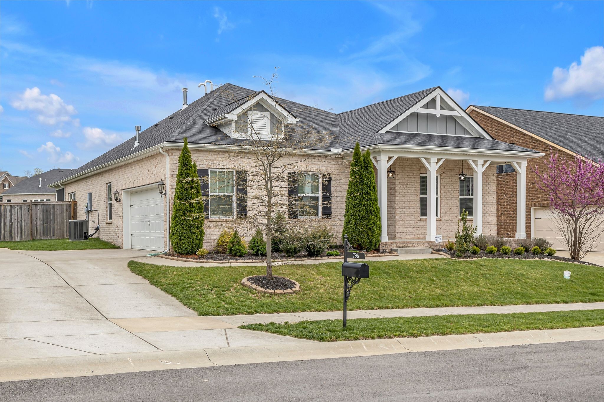 796 Ravensdowne Drive