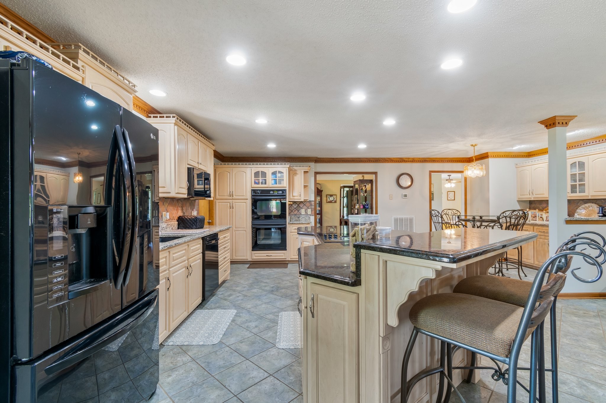 1021 John Windrow Rd