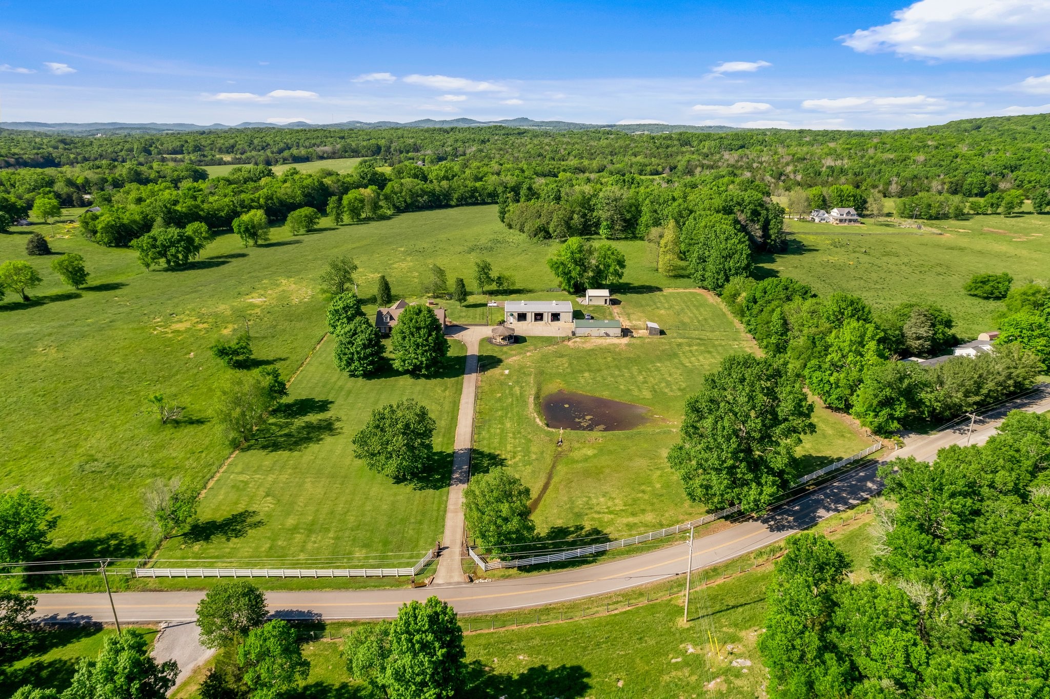 1021 John Windrow Rd