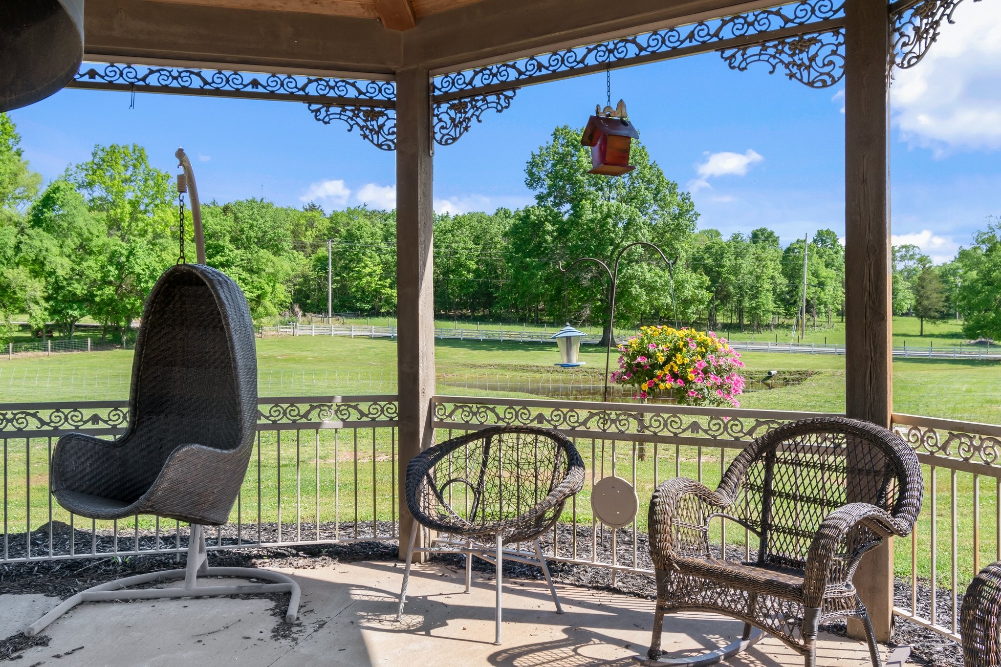 1021 John Windrow Rd