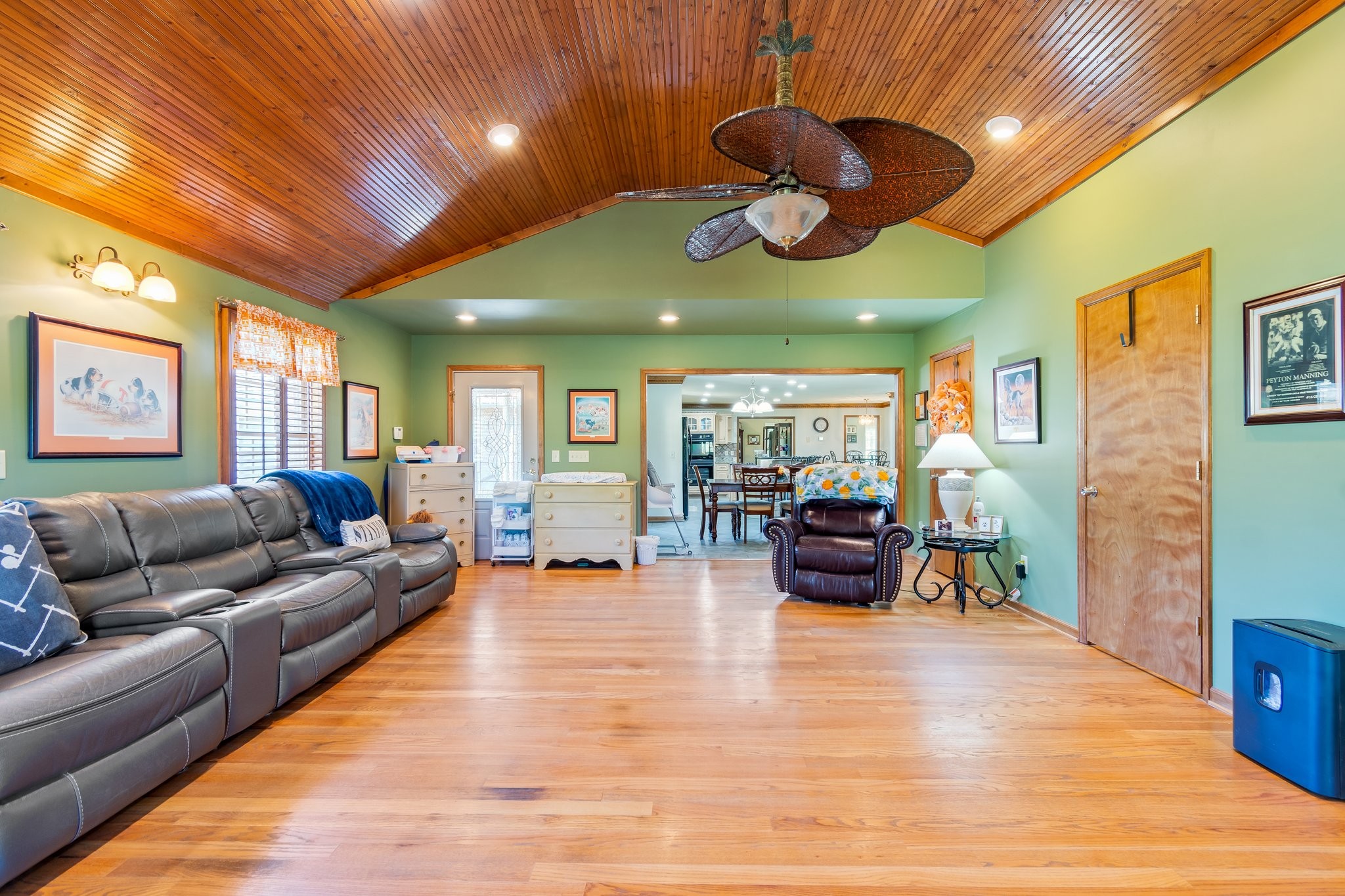 1021 John Windrow Rd