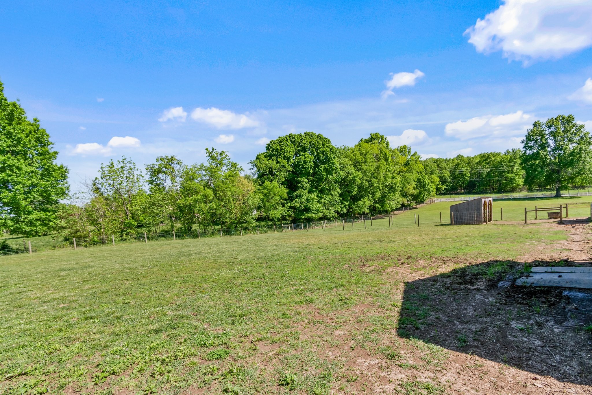 1021 John Windrow Rd