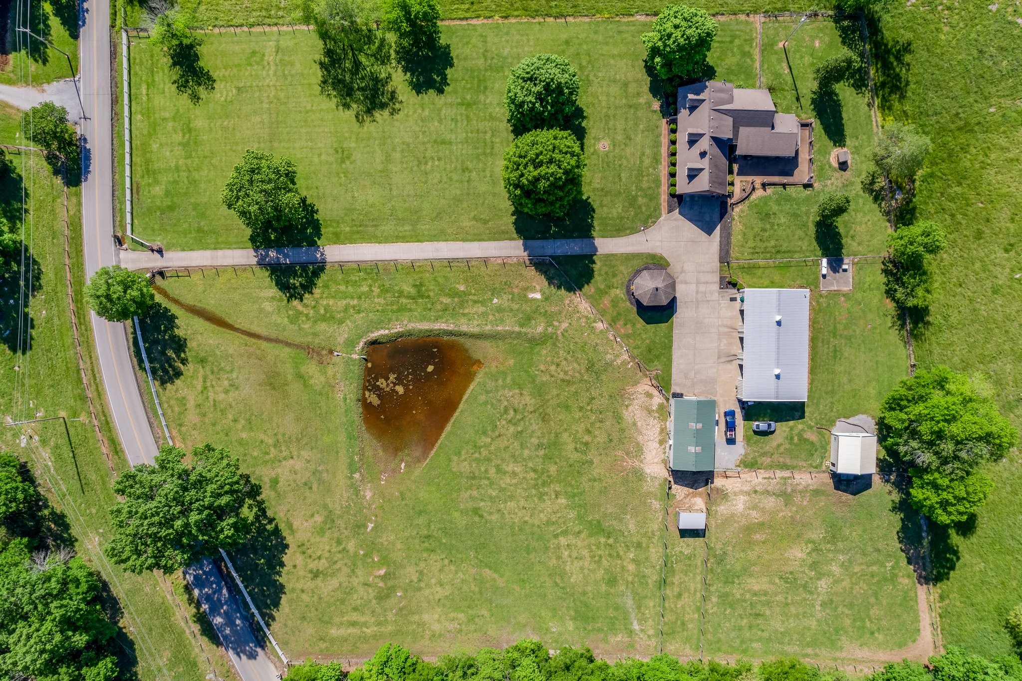 1021 John Windrow Rd