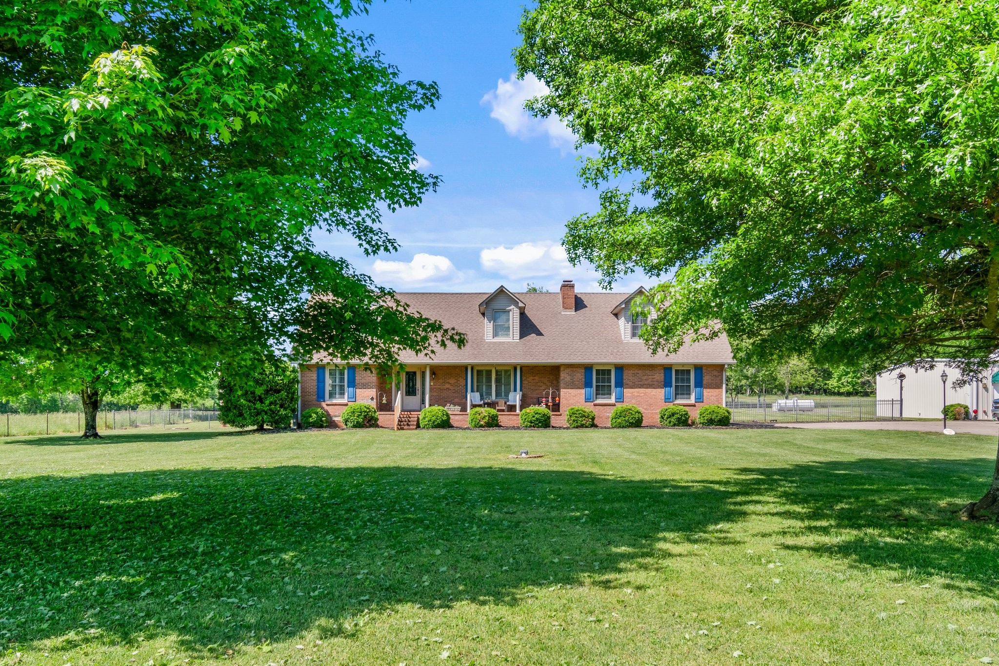 1021 John Windrow Rd