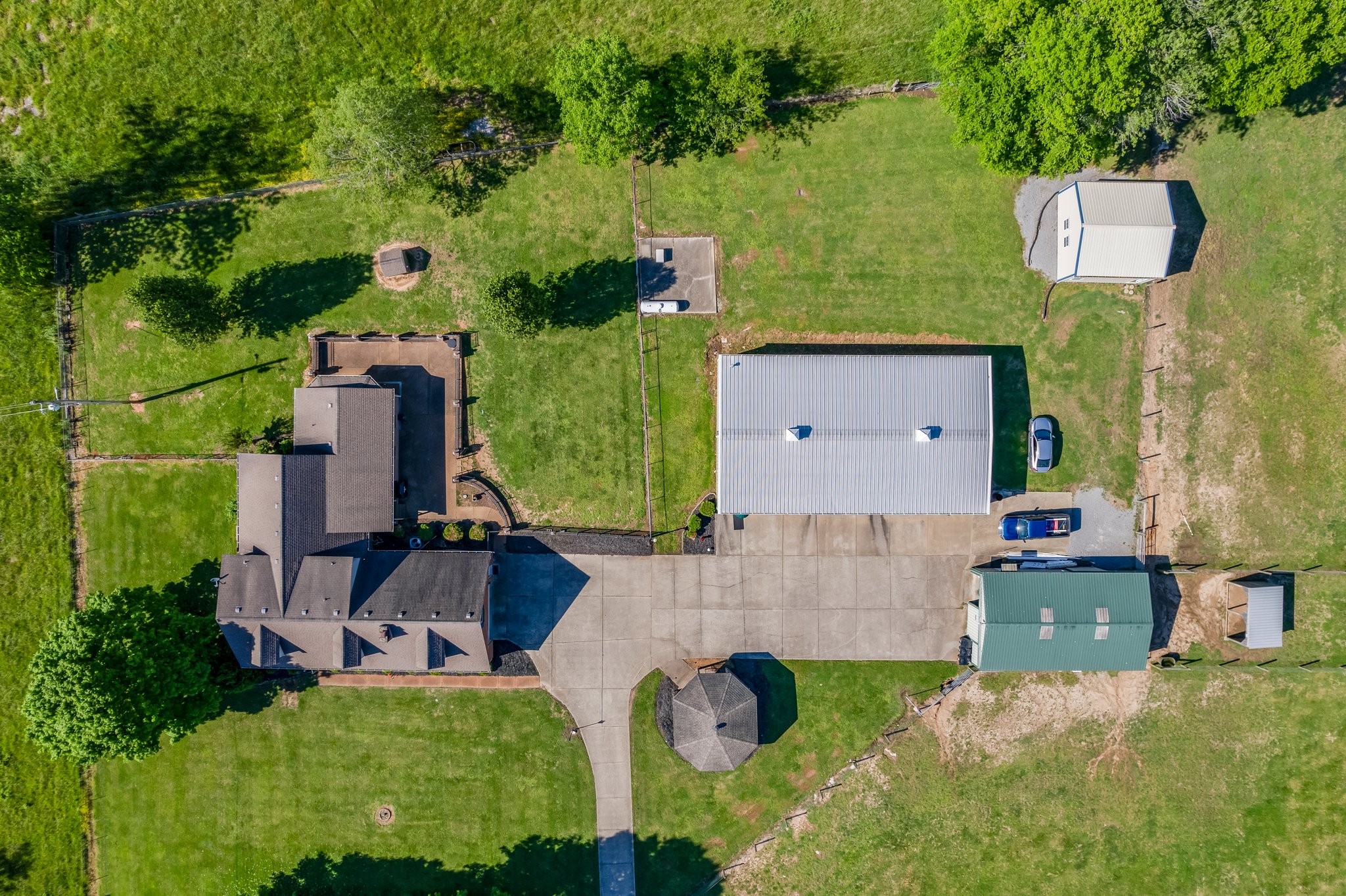 1021 John Windrow Rd