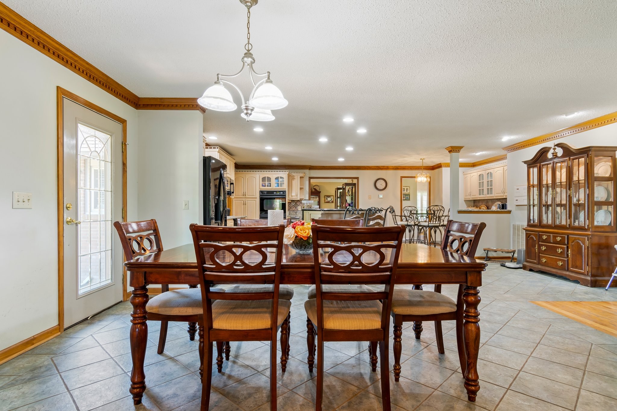 1021 John Windrow Rd