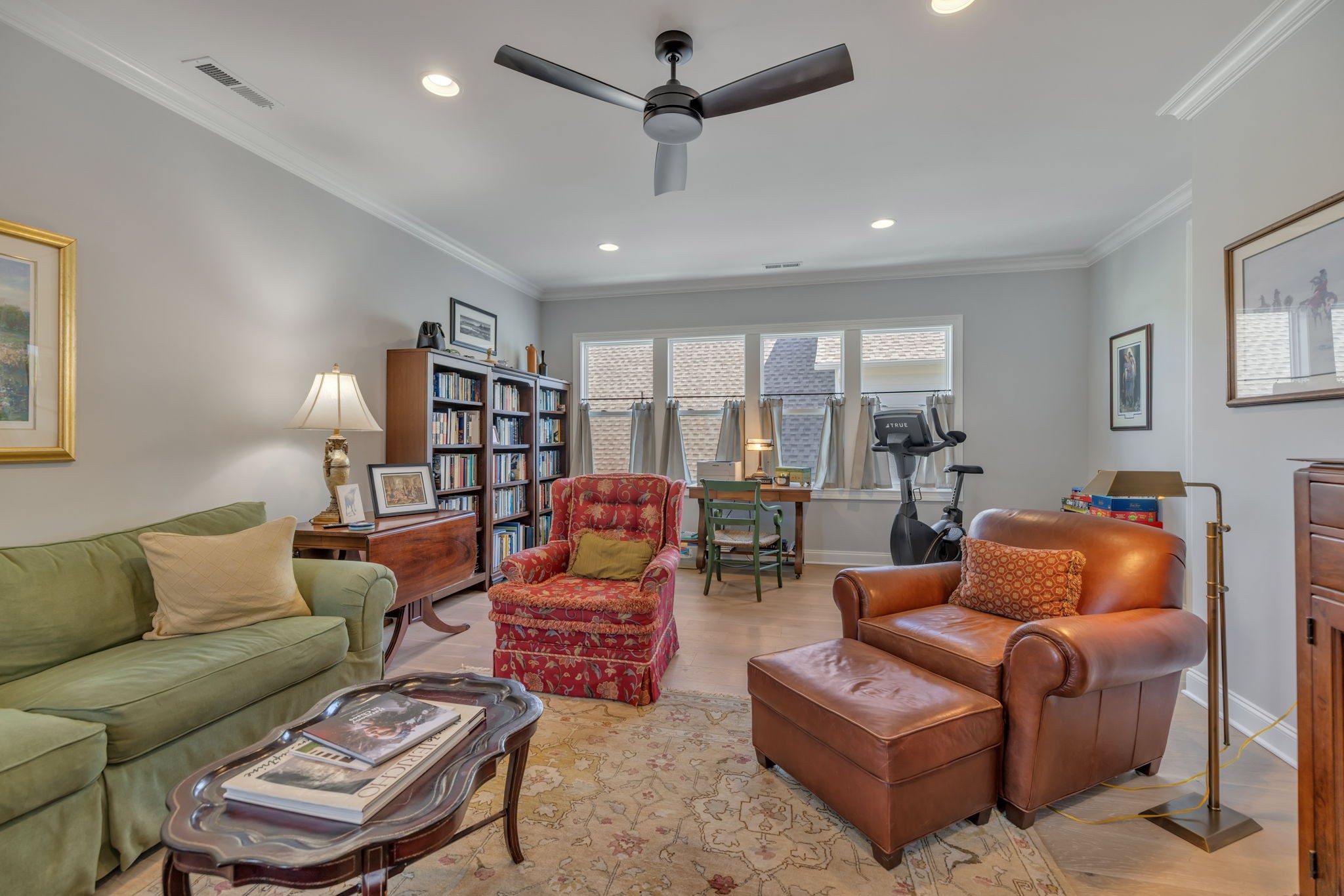 1025 Southbrooke Blvd