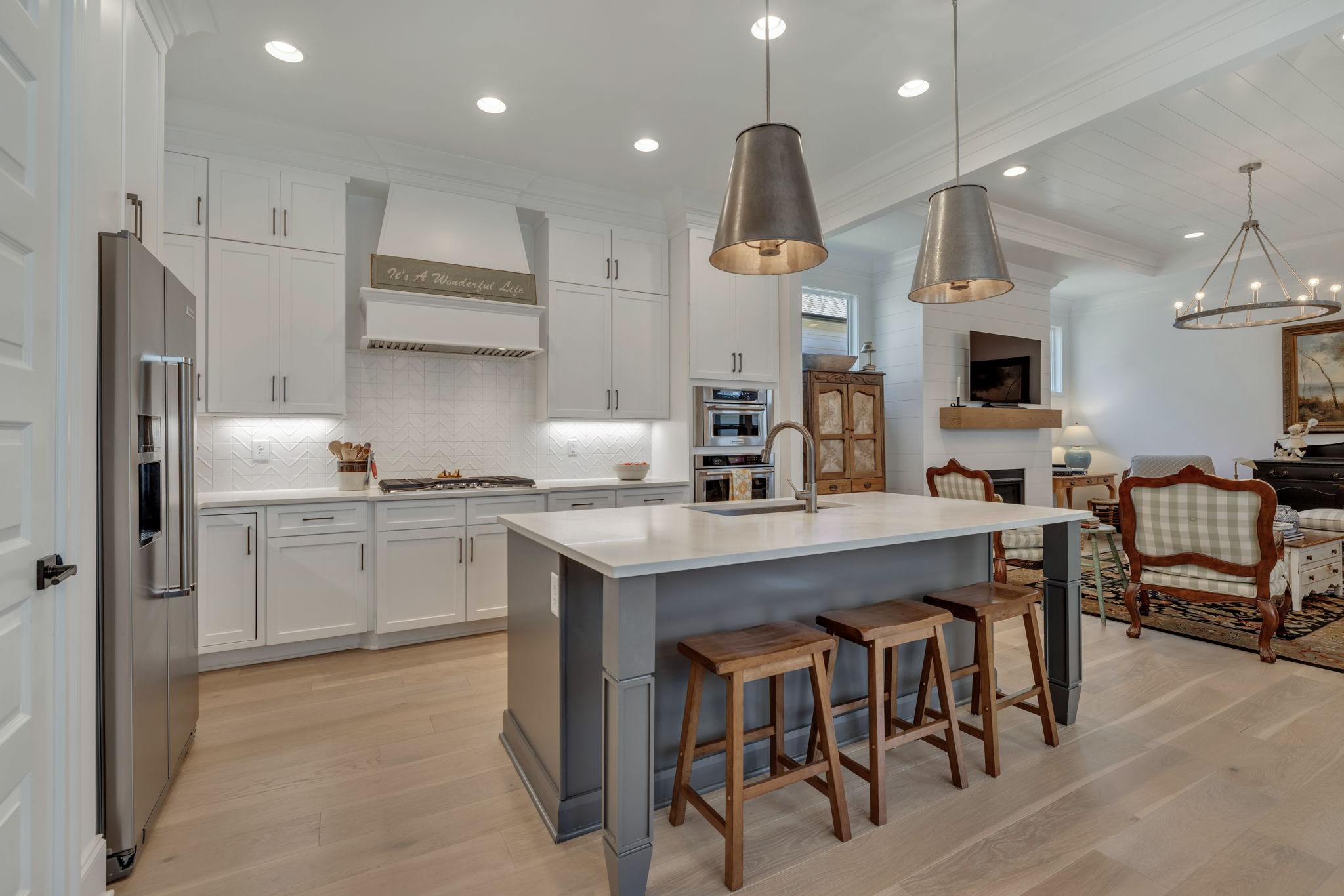 1025 Southbrooke Blvd