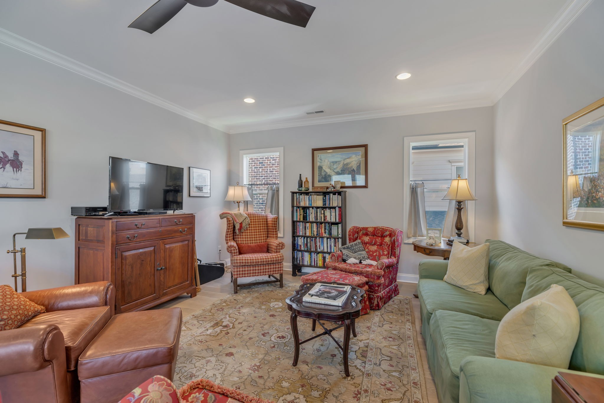 1025 Southbrooke Blvd