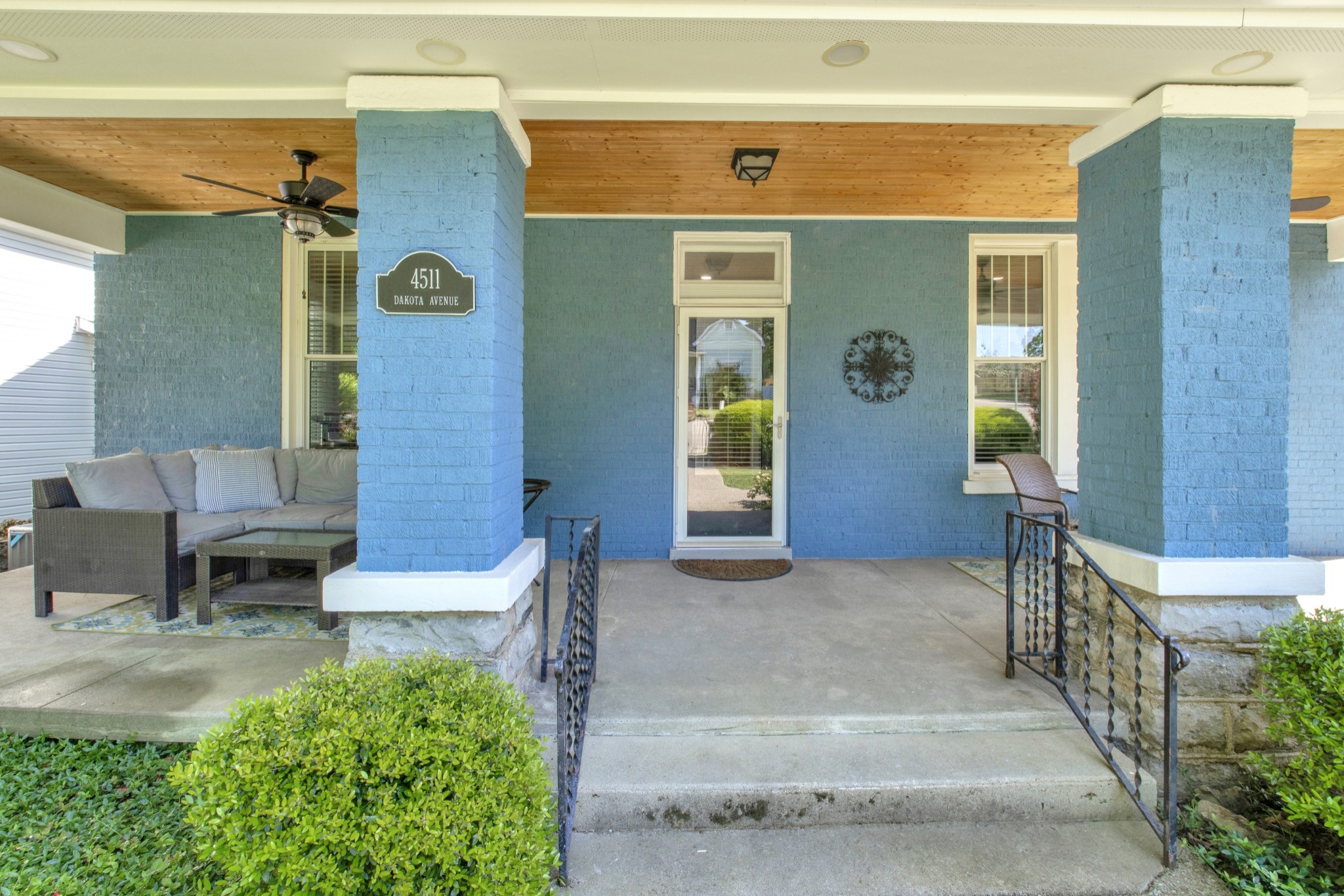 4511 Dakota Ave