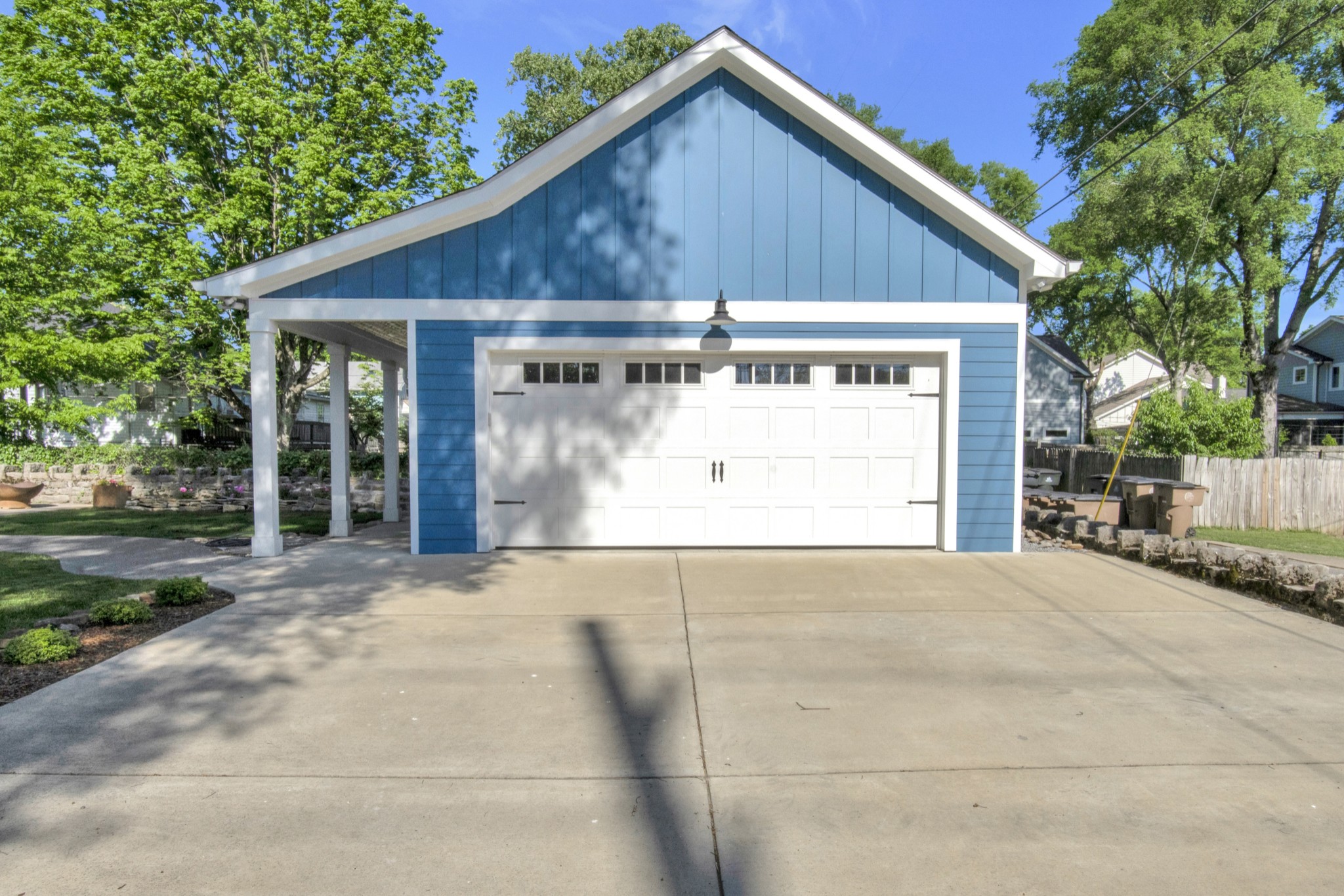 4511 Dakota Ave