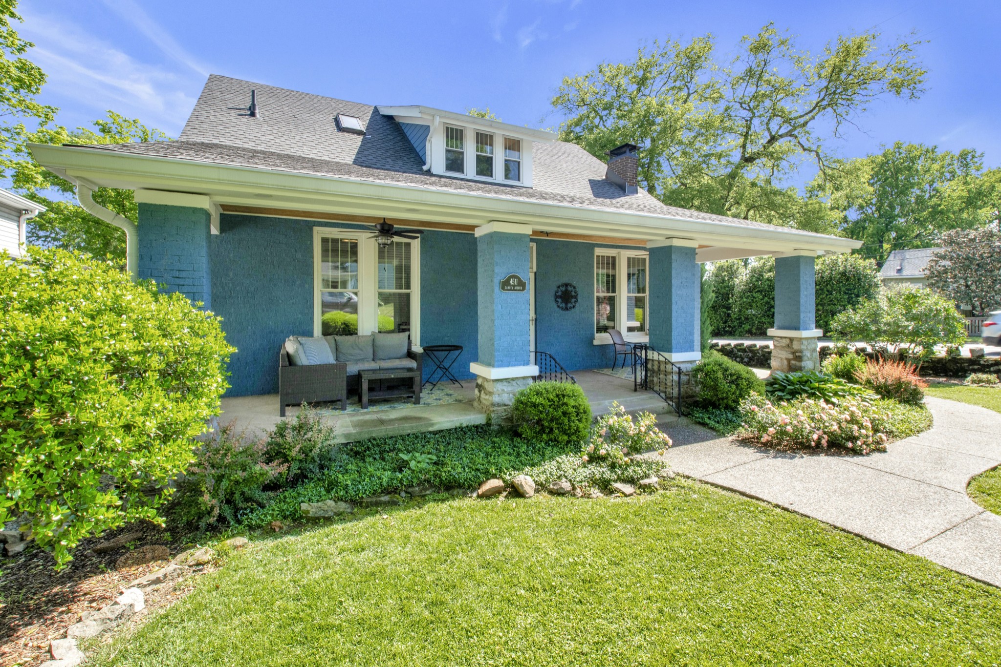 4511 Dakota Ave