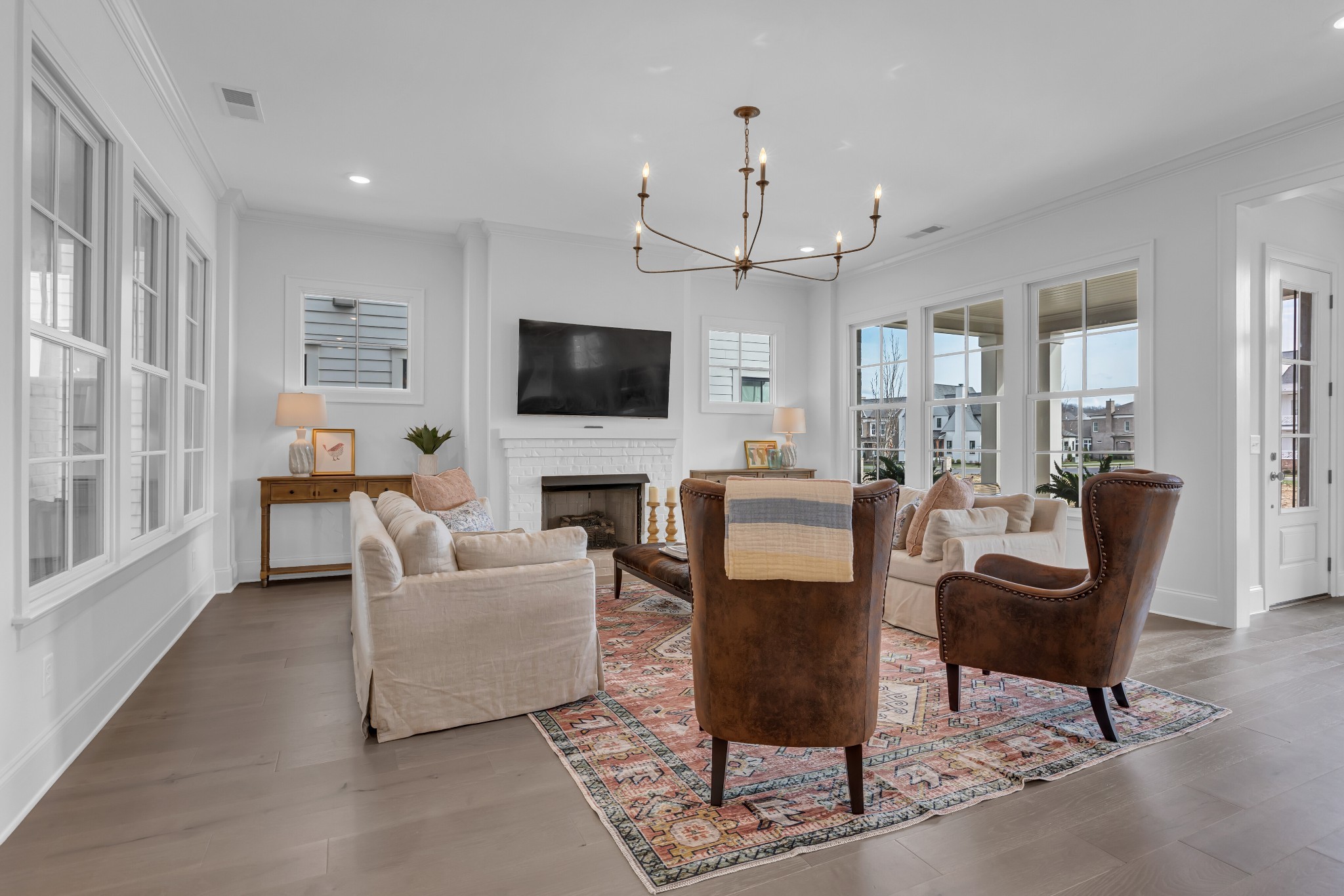 656 Jackson Falls Dr