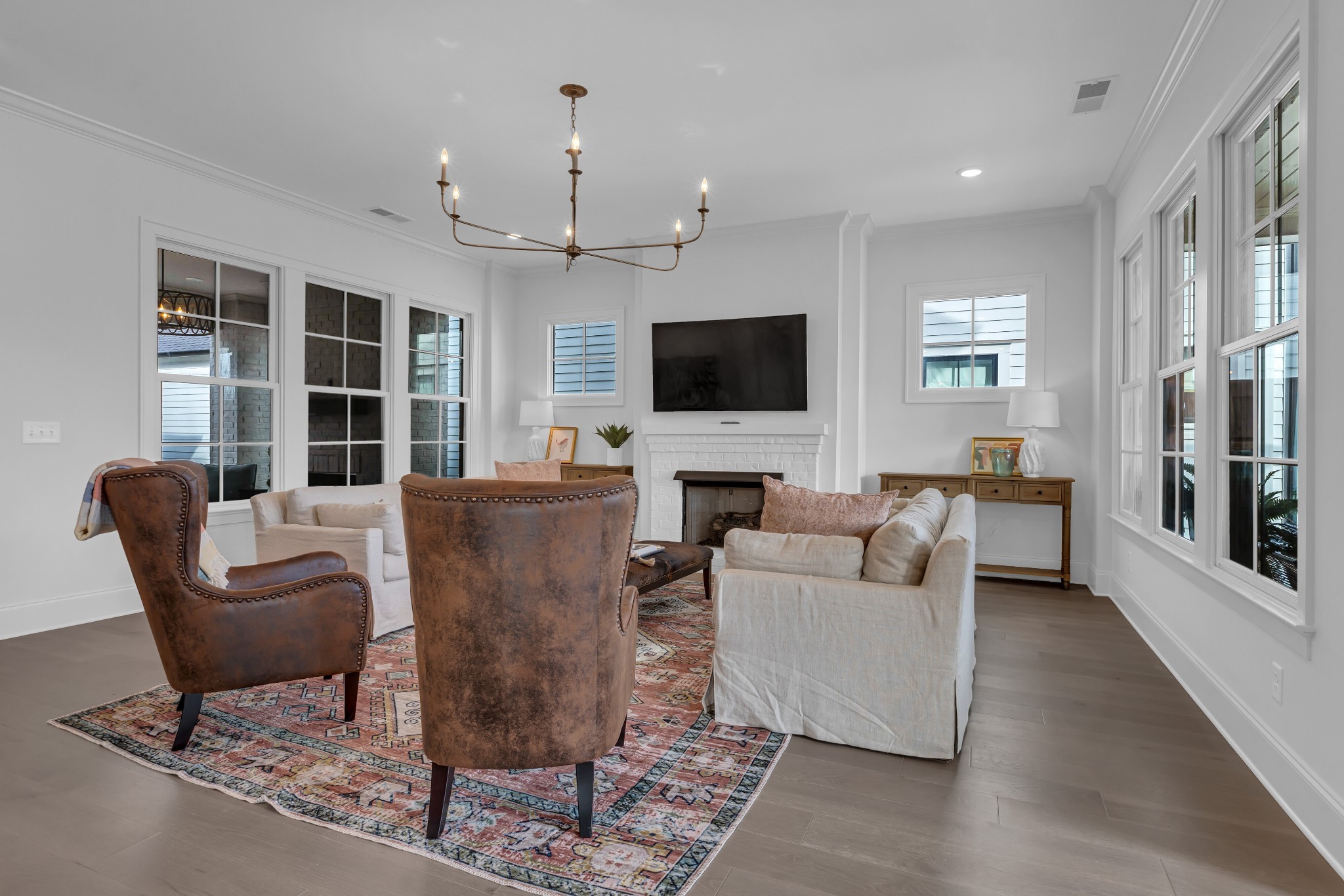 656 Jackson Falls Dr