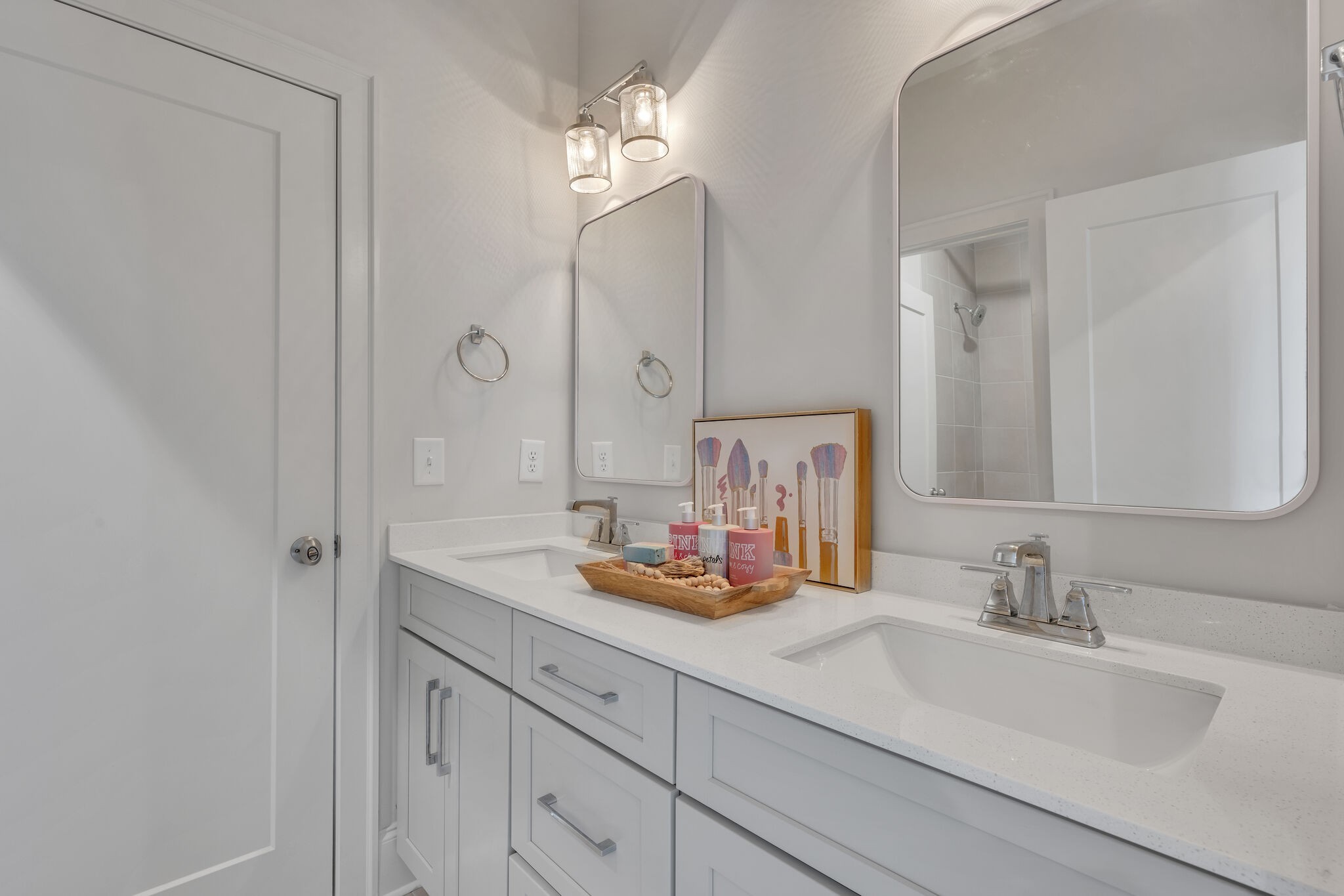 656 Jackson Falls Dr