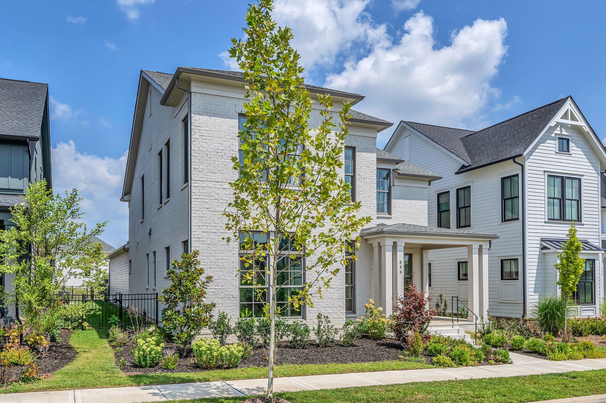 656 Jackson Falls Dr