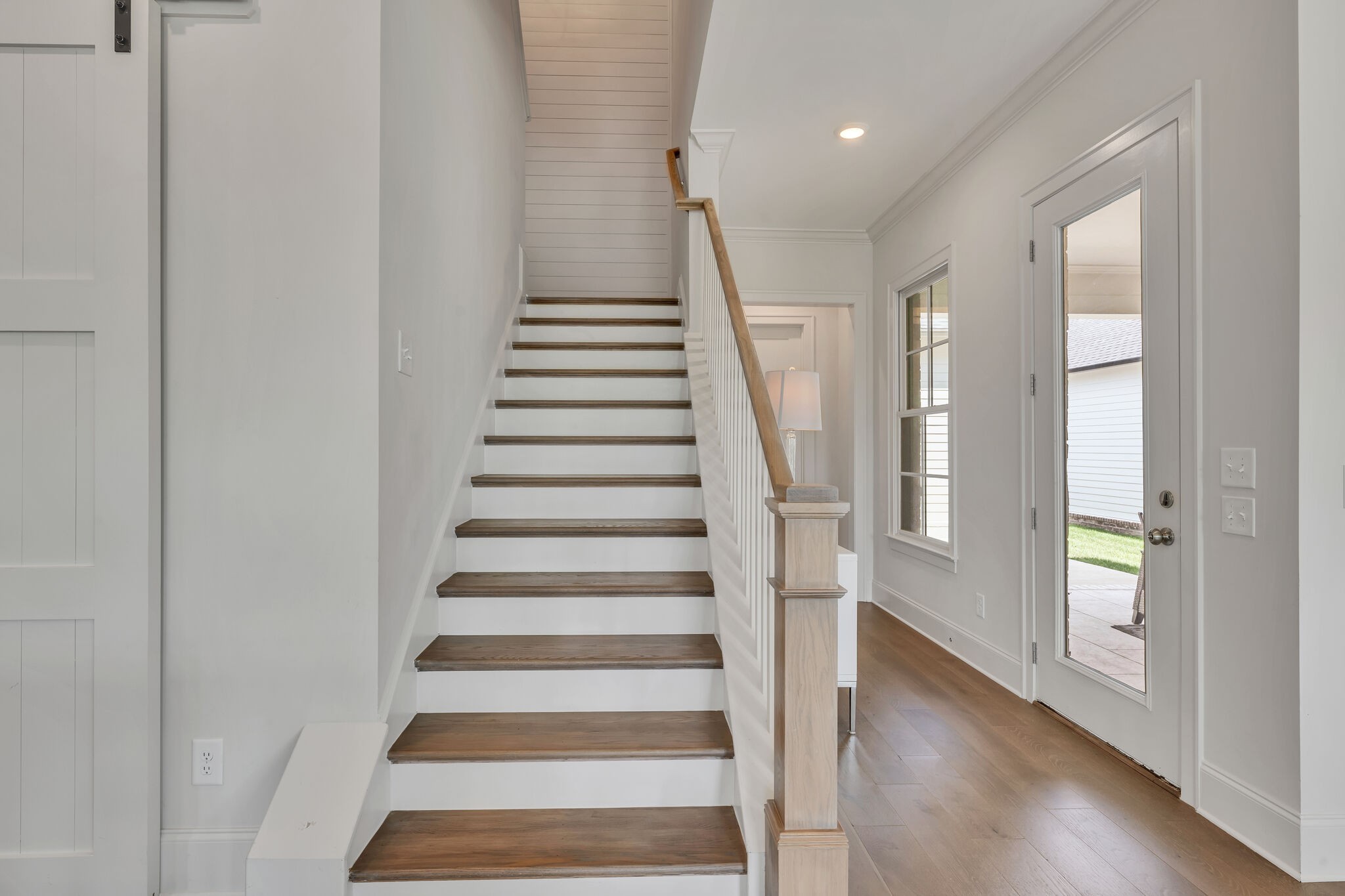 656 Jackson Falls Dr