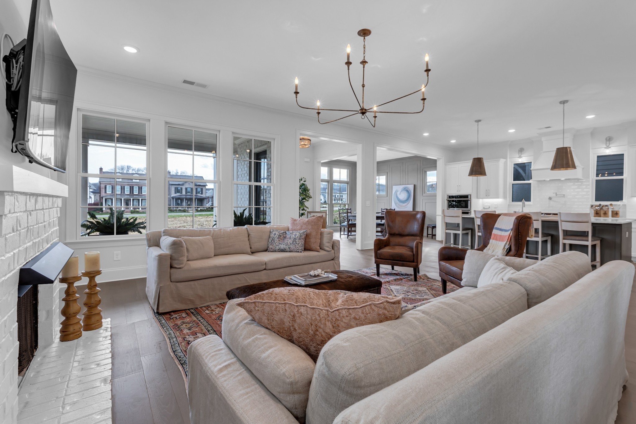 656 Jackson Falls Dr